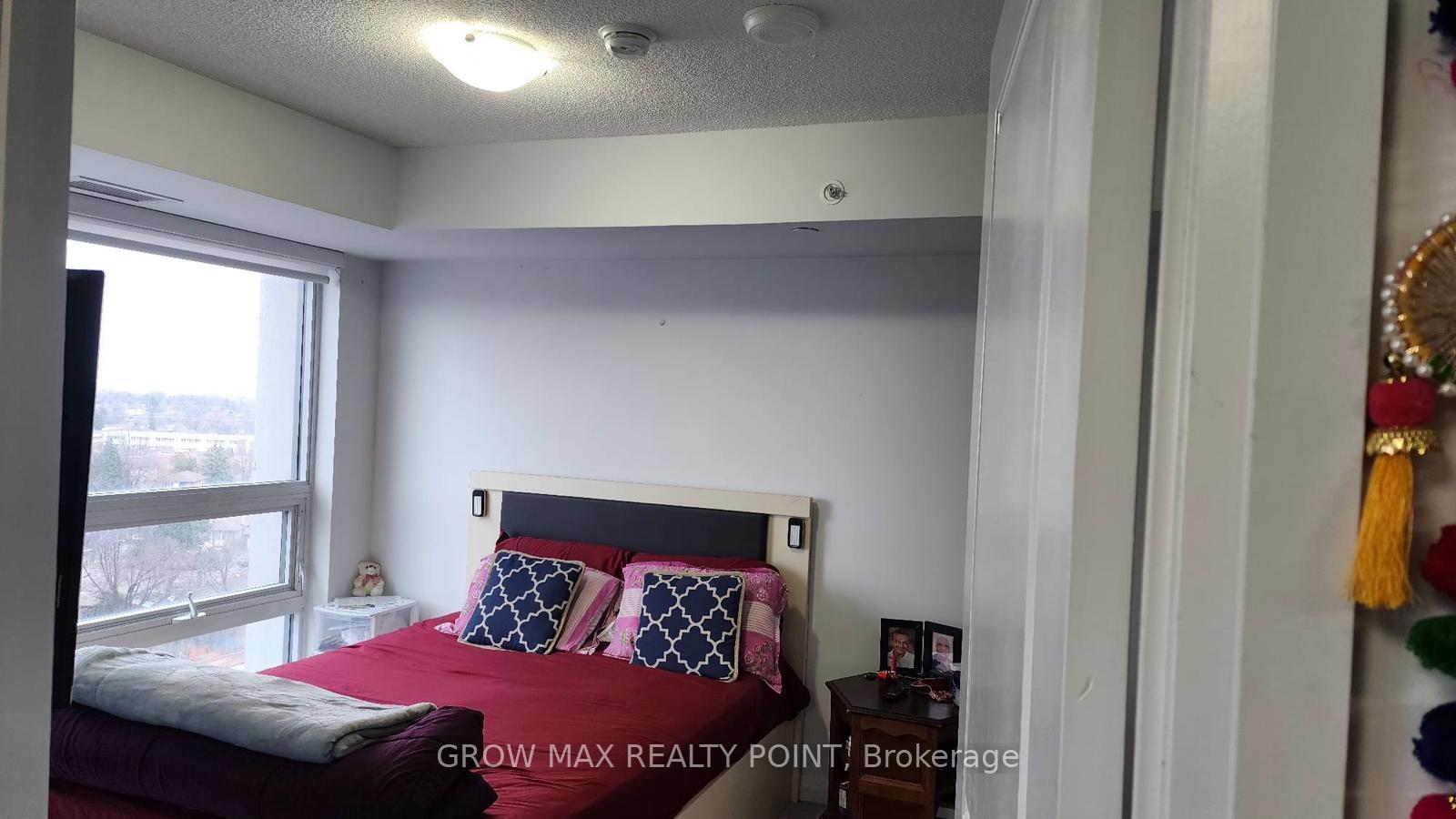 Photo 21 of Unit 907, 30 Meadowglen Place, Scarborough, Woburn — HOMEH