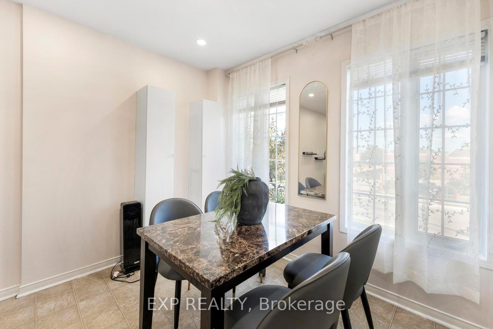 Photo 12 of 123 Brickyard Way, Brampton, Brampton North — HOMEH