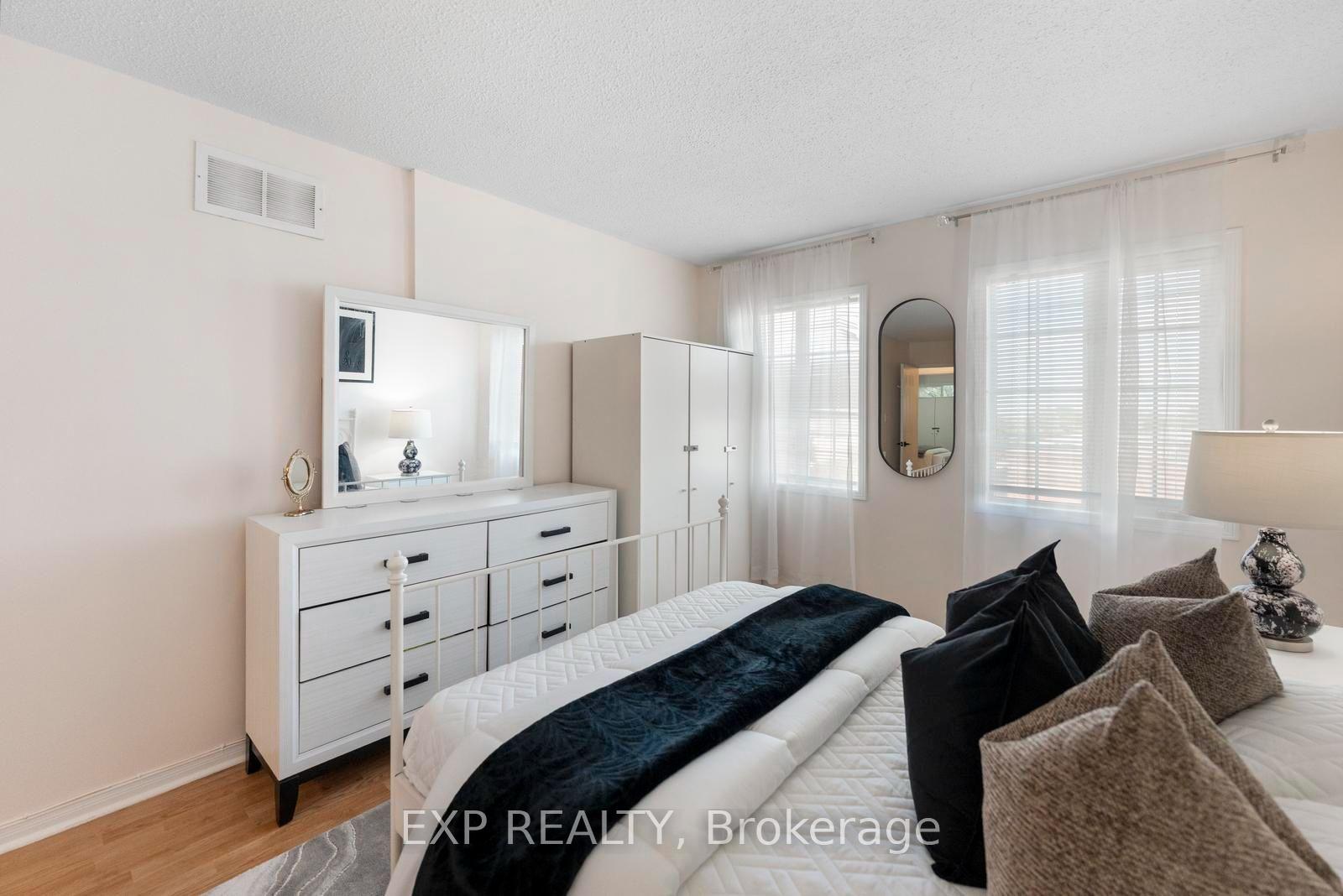 Photo 20 of 123 Brickyard Way, Brampton, Brampton North — HOMEH