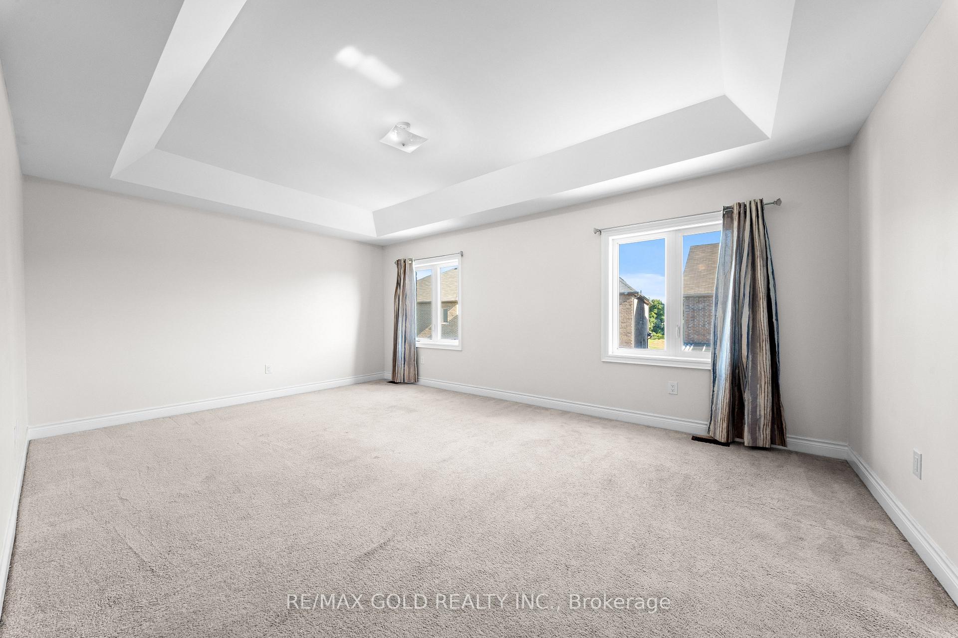 Photo 19 of 600 Mactier Drive, Vaughan, Kleinburg — HOMEH