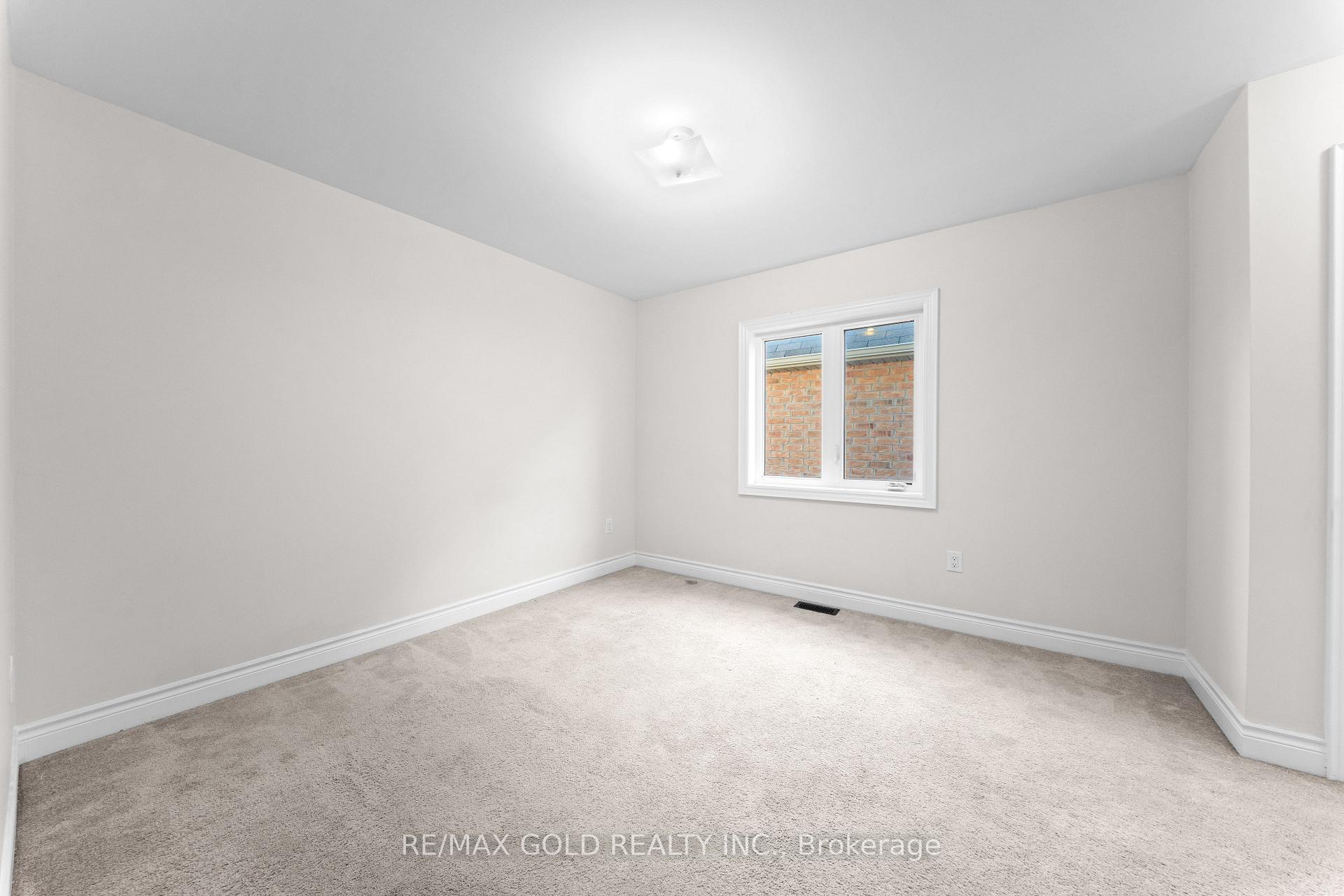 Photo 27 of 600 Mactier Drive, Vaughan, Kleinburg — HOMEH