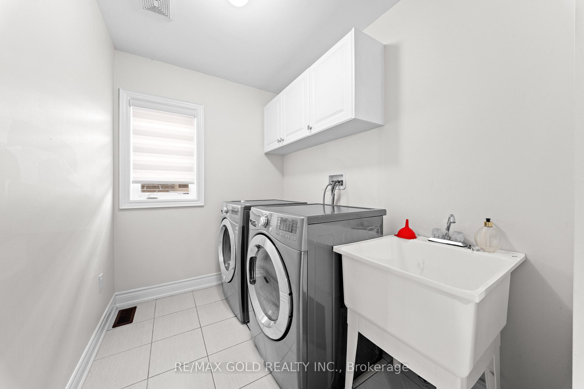 Photo 28 of 600 Mactier Drive, Vaughan, Kleinburg — HOMEH