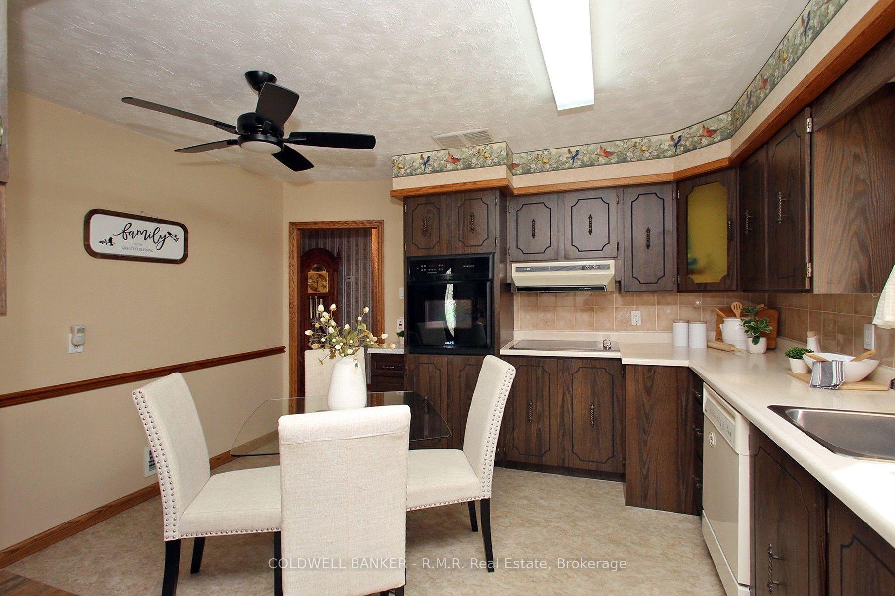 Photo 7 of 163 Windsor Street, Oshawa, Donevan — HOMEH