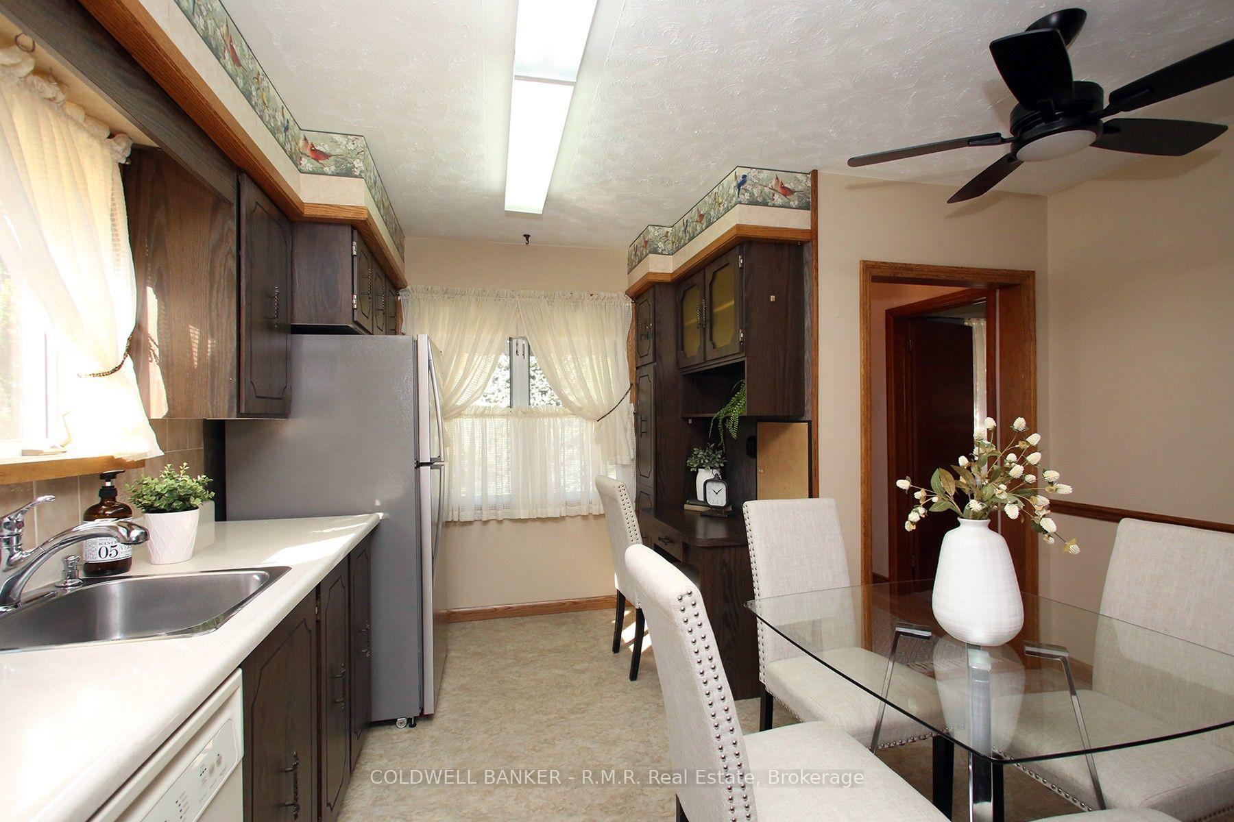 Photo 9 of 163 Windsor Street, Oshawa, Donevan — HOMEH