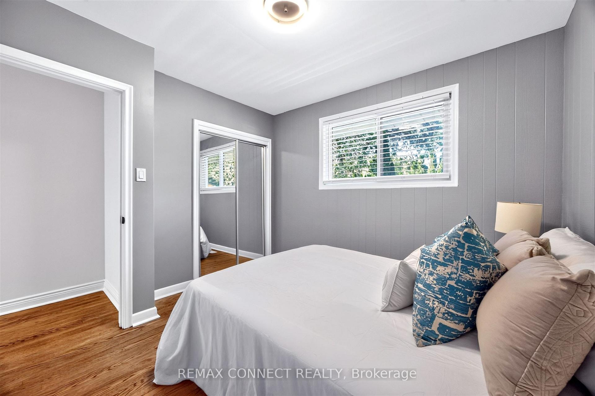 Photo 15 of 42 Bainhart Crescent, Scarborough, Woburn — HOMEH