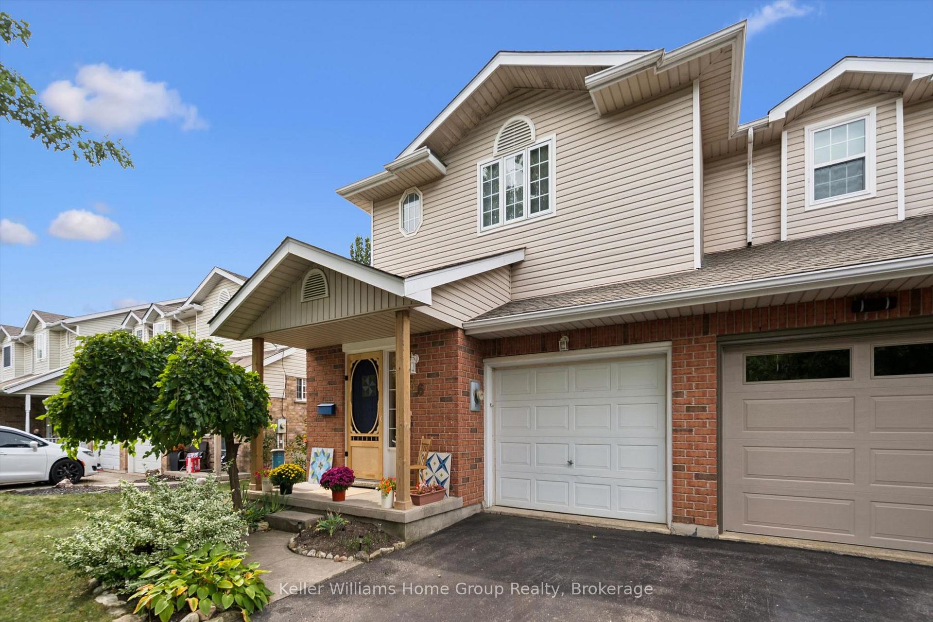 Photo 3 of 36 Patrick Boulevard, Centre Wellington, Elora/Salem — HOMEH