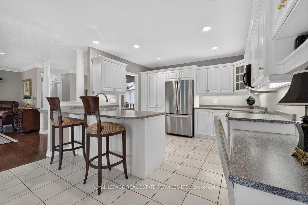 Photo 43 of 36 Worthington Drive, Clarington, Courtice — HOMEH