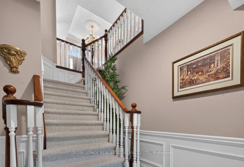 Photo 49 of 36 Worthington Drive, Clarington, Courtice — HOMEH