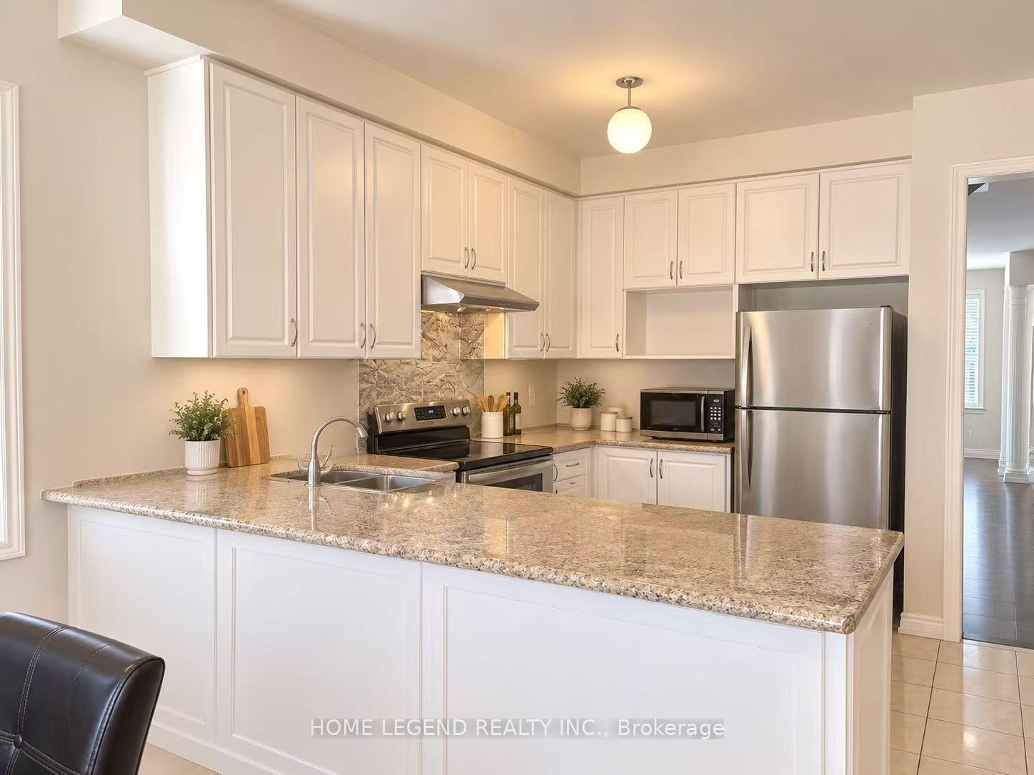 Photo 2 of 36 Busch Avenue, Markham, Berczy — HOMEH