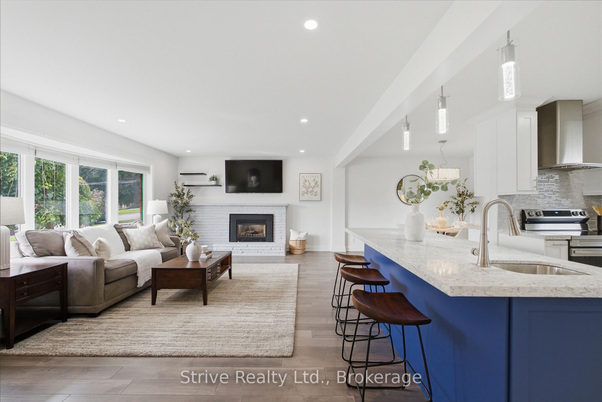 Photo 7 of 779 Bessborough Drive, Oshawa, Centennial — HOMEH