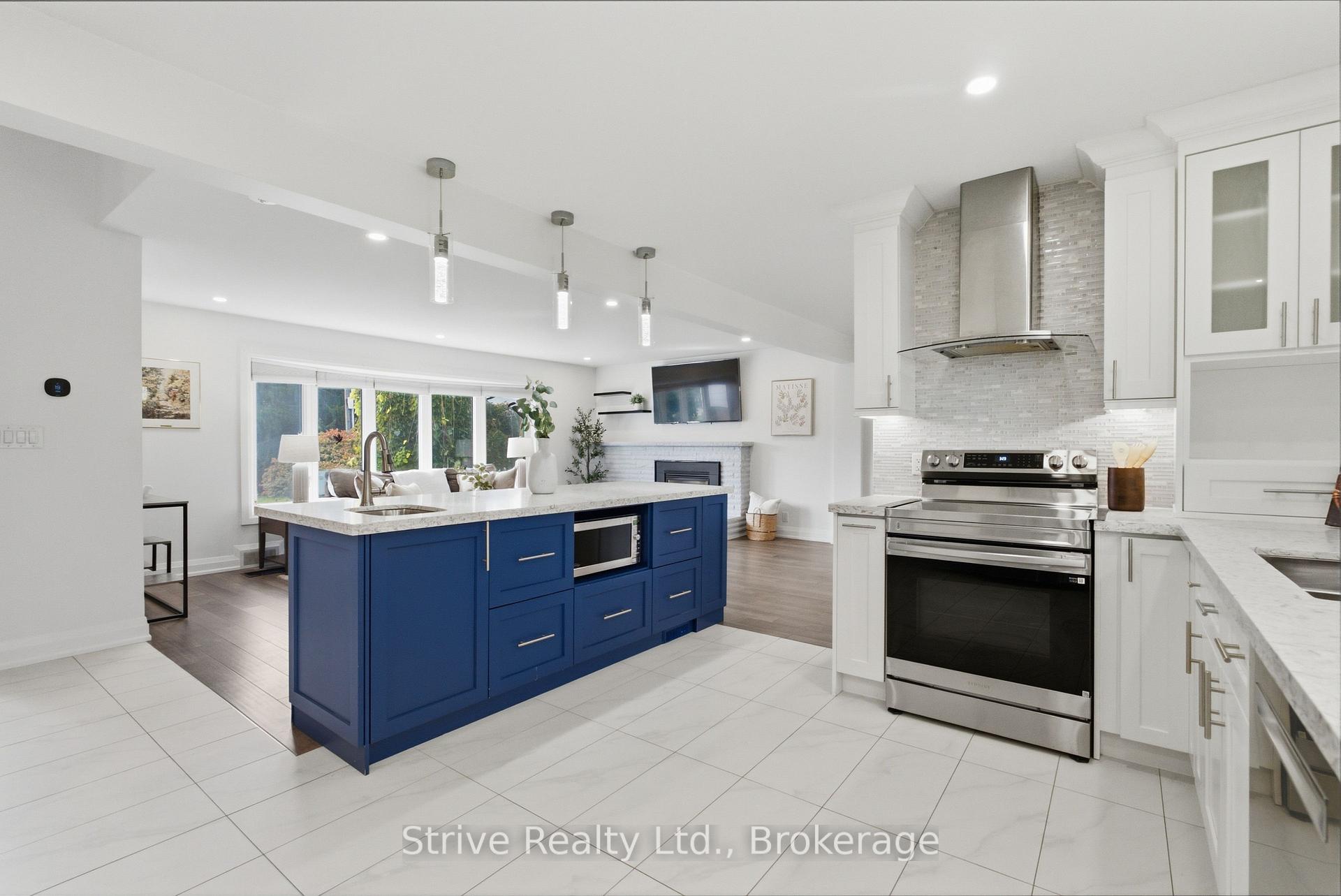 Photo 16 of 779 Bessborough Drive, Oshawa, Centennial — HOMEH