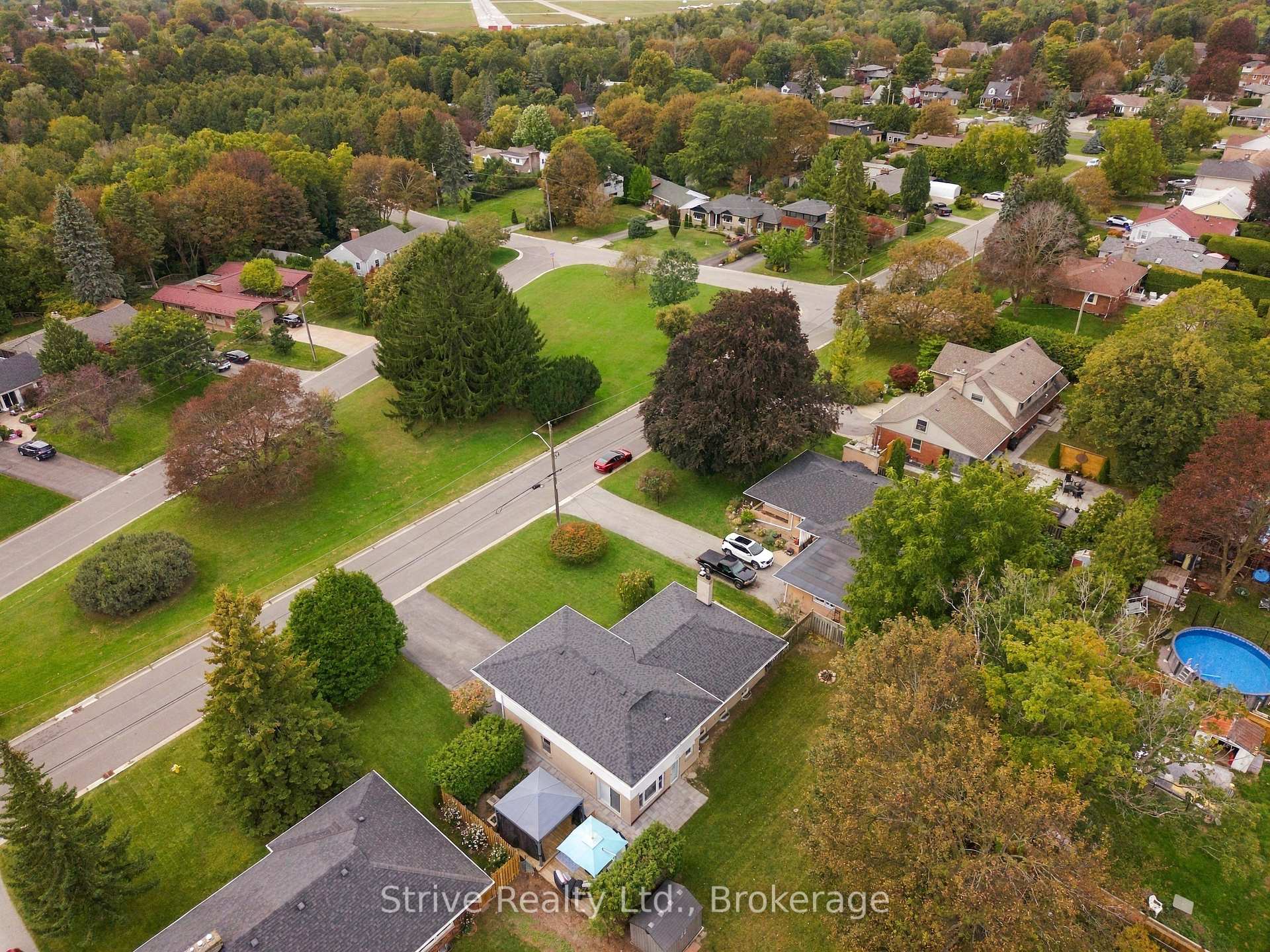 Photo 40 of 779 Bessborough Drive, Oshawa, Centennial — HOMEH