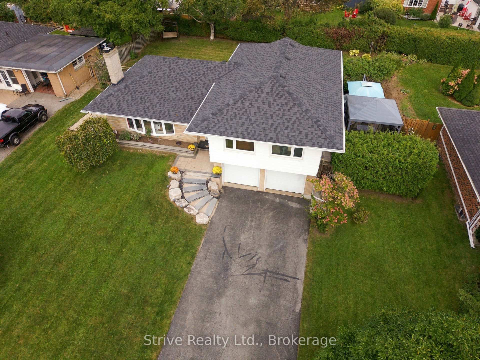 Photo 48 of 779 Bessborough Drive, Oshawa, Centennial — HOMEH