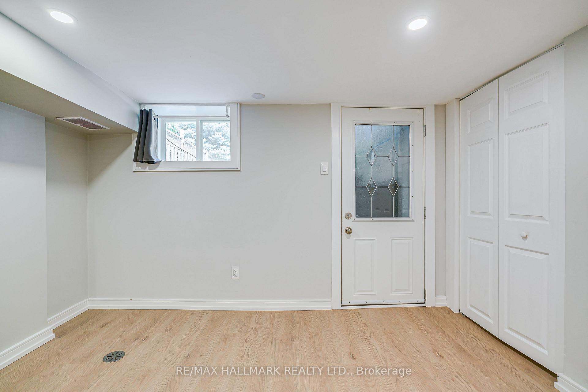 Photo 2 of Unit Lower, 115 Rainsford Road, Toronto, The Beaches — HOMEH