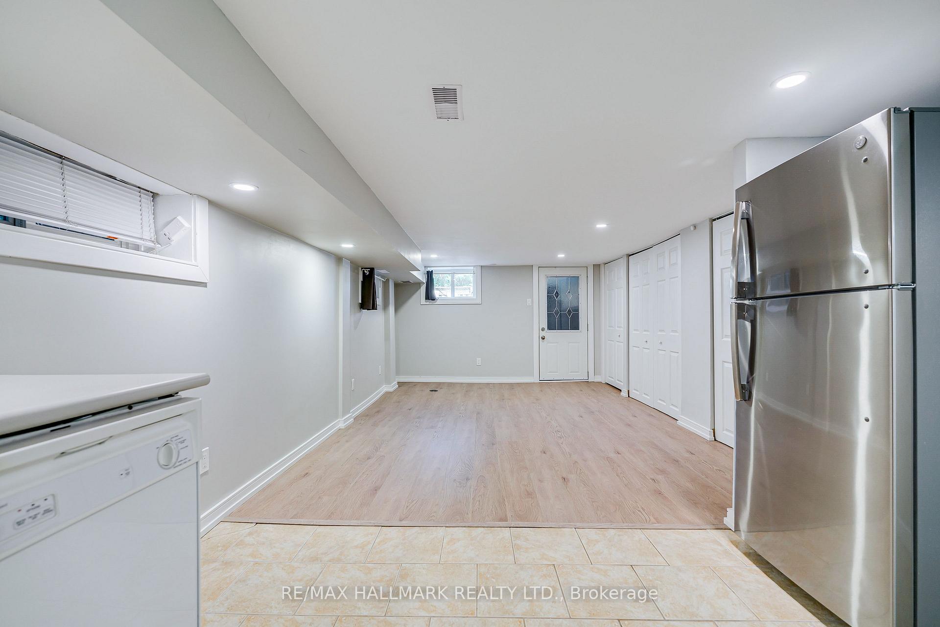 Photo 9 of Unit Lower, 115 Rainsford Road, Toronto, The Beaches — HOMEH