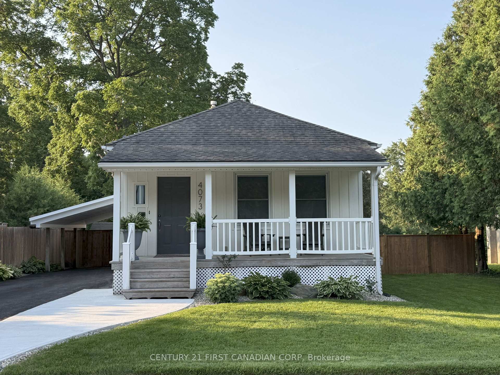 Photo of 4073 Catherine Street