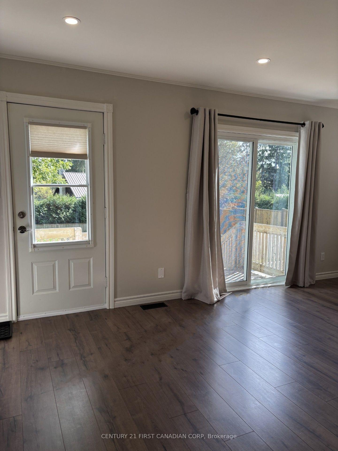Photo 3 of 4073 Catherine Street, Thames Centre, Dorchester — HOMEH