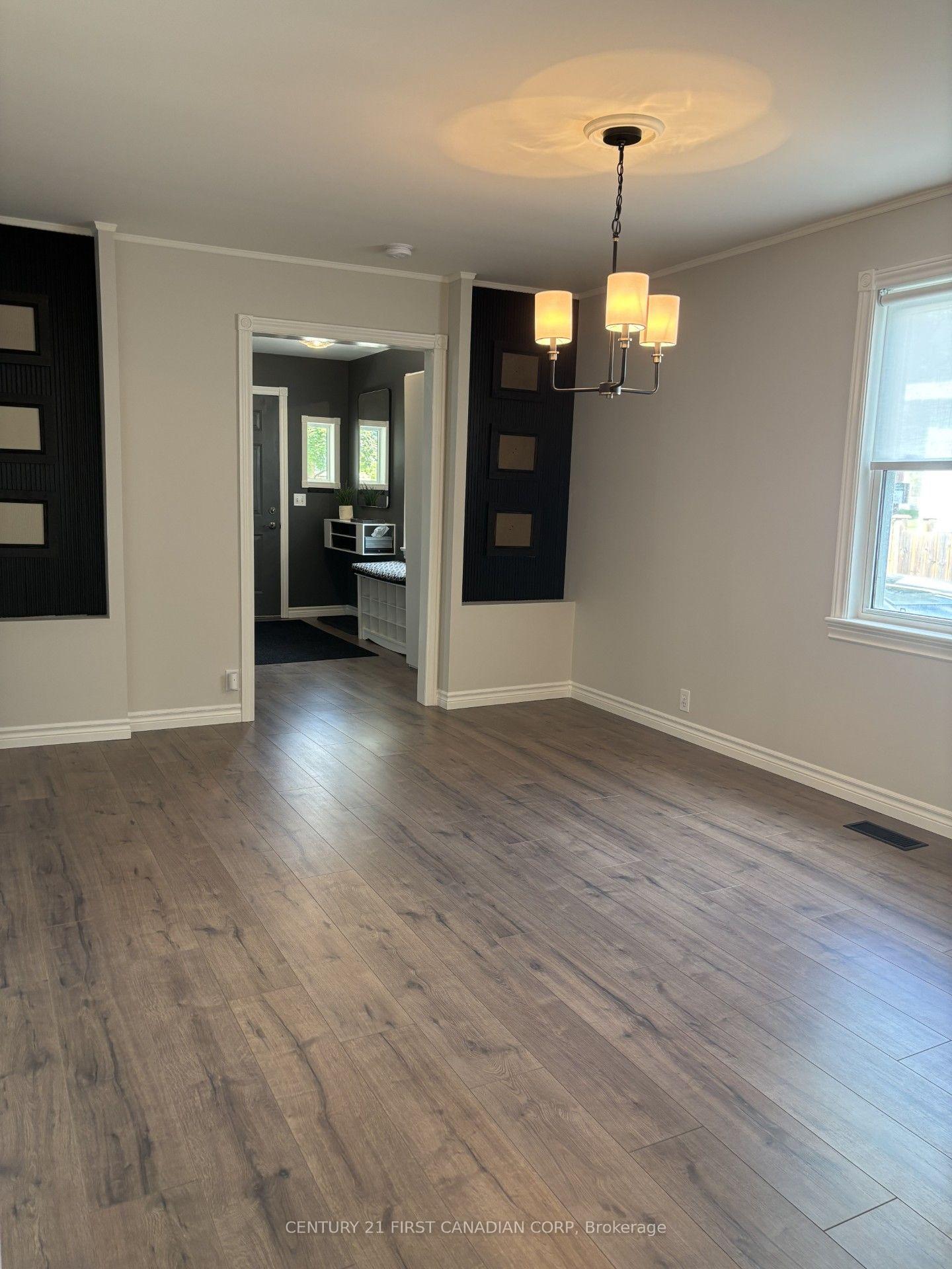 Photo 10 of 4073 Catherine Street, Thames Centre, Dorchester — HOMEH