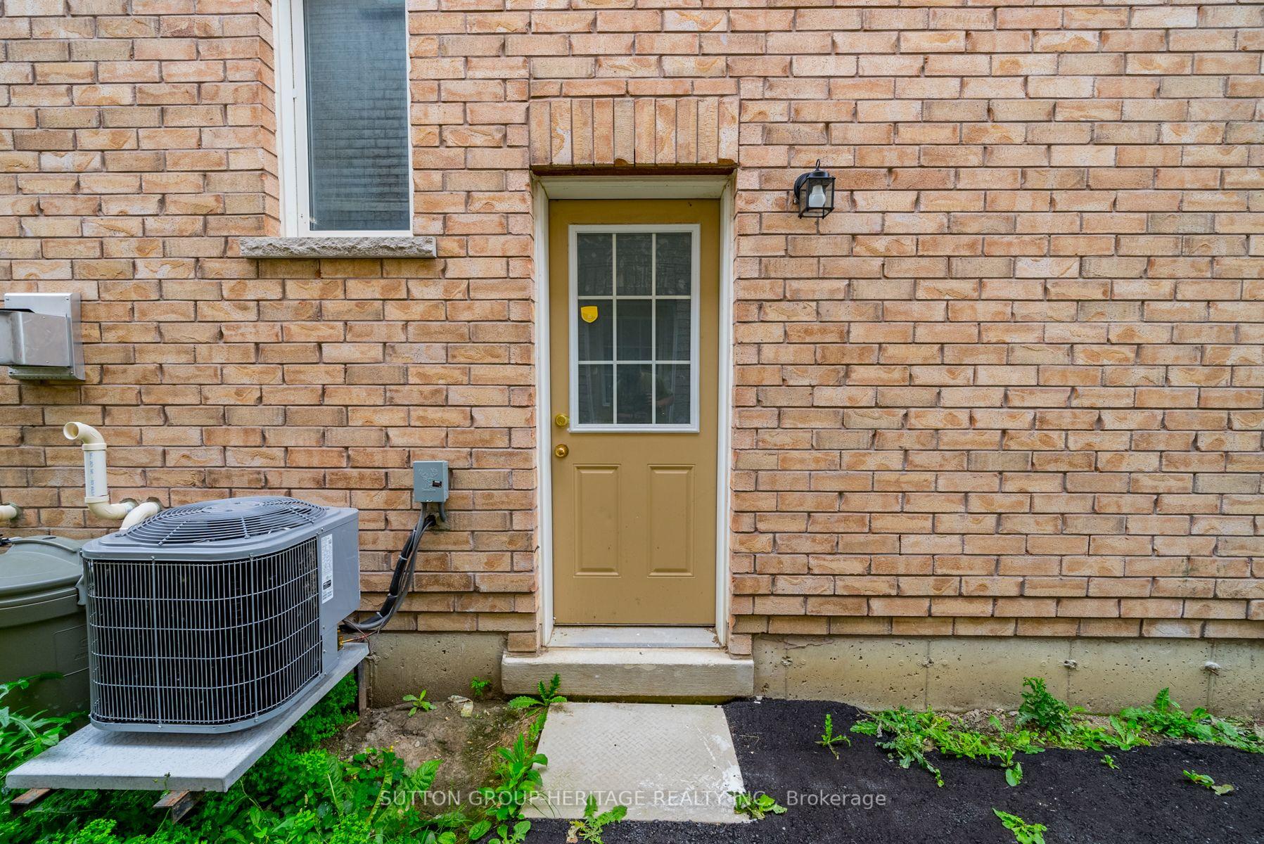 Photo 3 of Unit Lower, 319 Rita's Avenue, Newmarket, Summerhill Estates — HOMEH