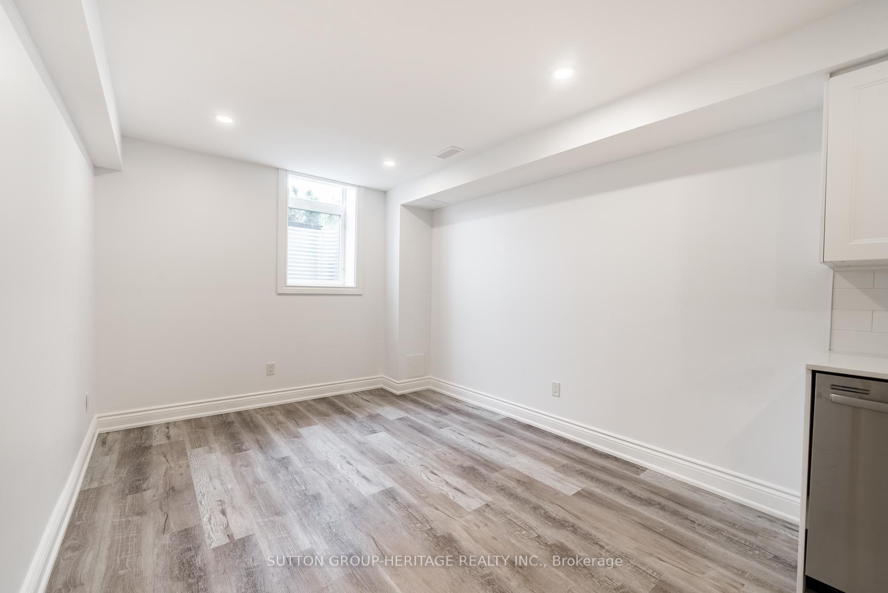 Photo 11 of Unit Lower, 319 Rita's Avenue, Newmarket, Summerhill Estates — HOMEH