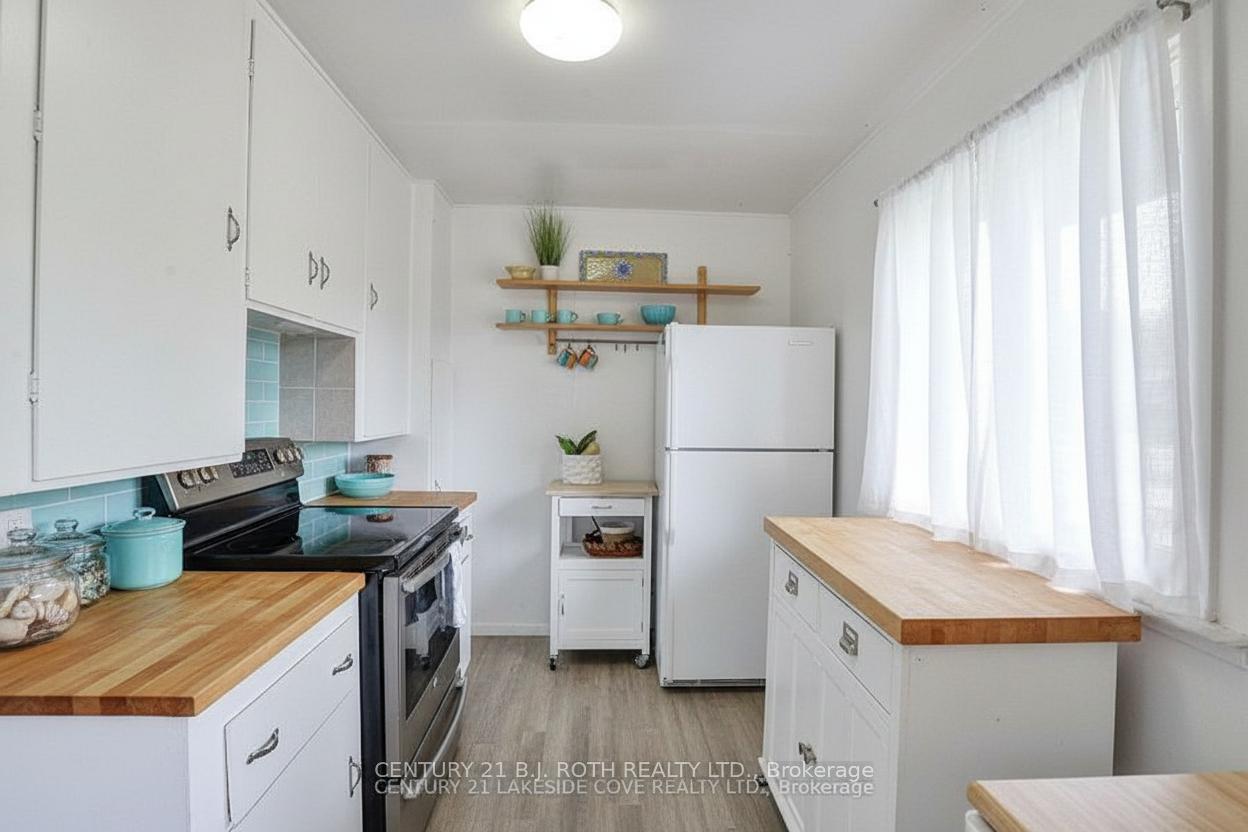 Photo 6 of 2730 Lone Birch Trail, Ramara, Rural Ramara — HOMEH