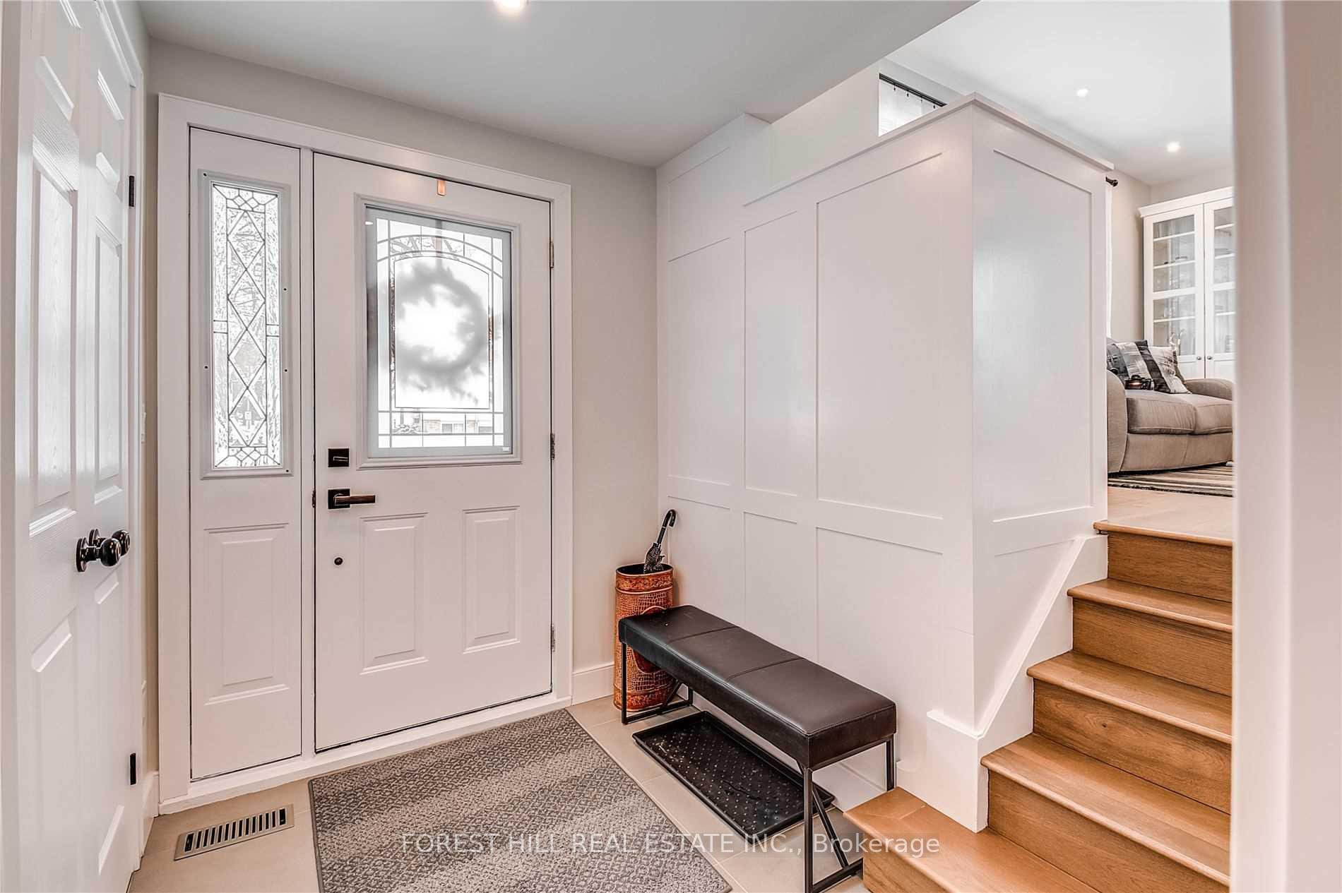 Photo 3 of 3 Shakespeare Drive, Guelph, Victoria North — HOMEH