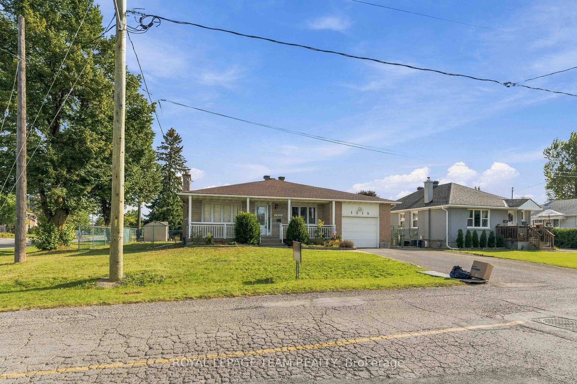 Photo 3 of 1515 Valmarie Avenue, Ottawa, Carleton Heights — HOMEH