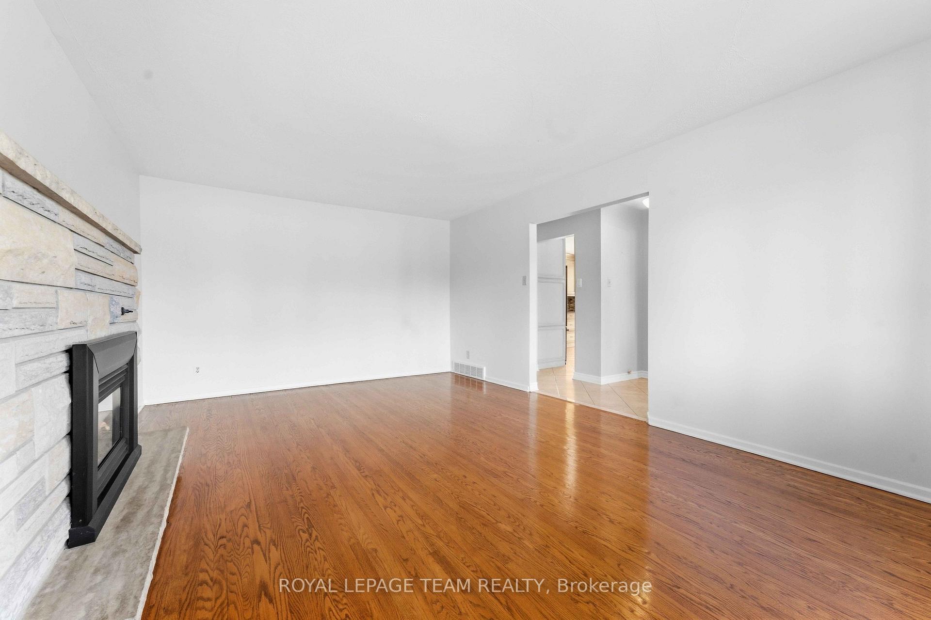 Photo 7 of 1515 Valmarie Avenue, Ottawa, Carleton Heights — HOMEH