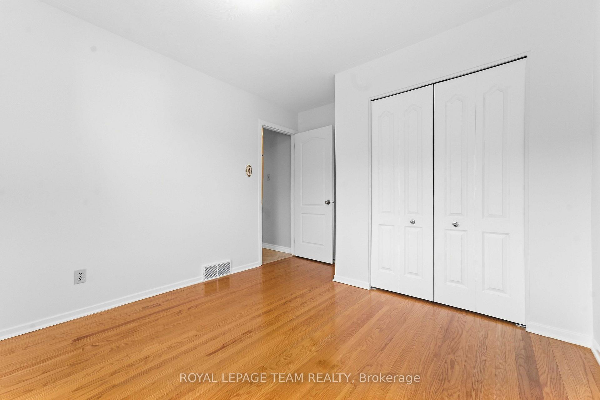 Photo 14 of 1515 Valmarie Avenue, Ottawa, Carleton Heights — HOMEH