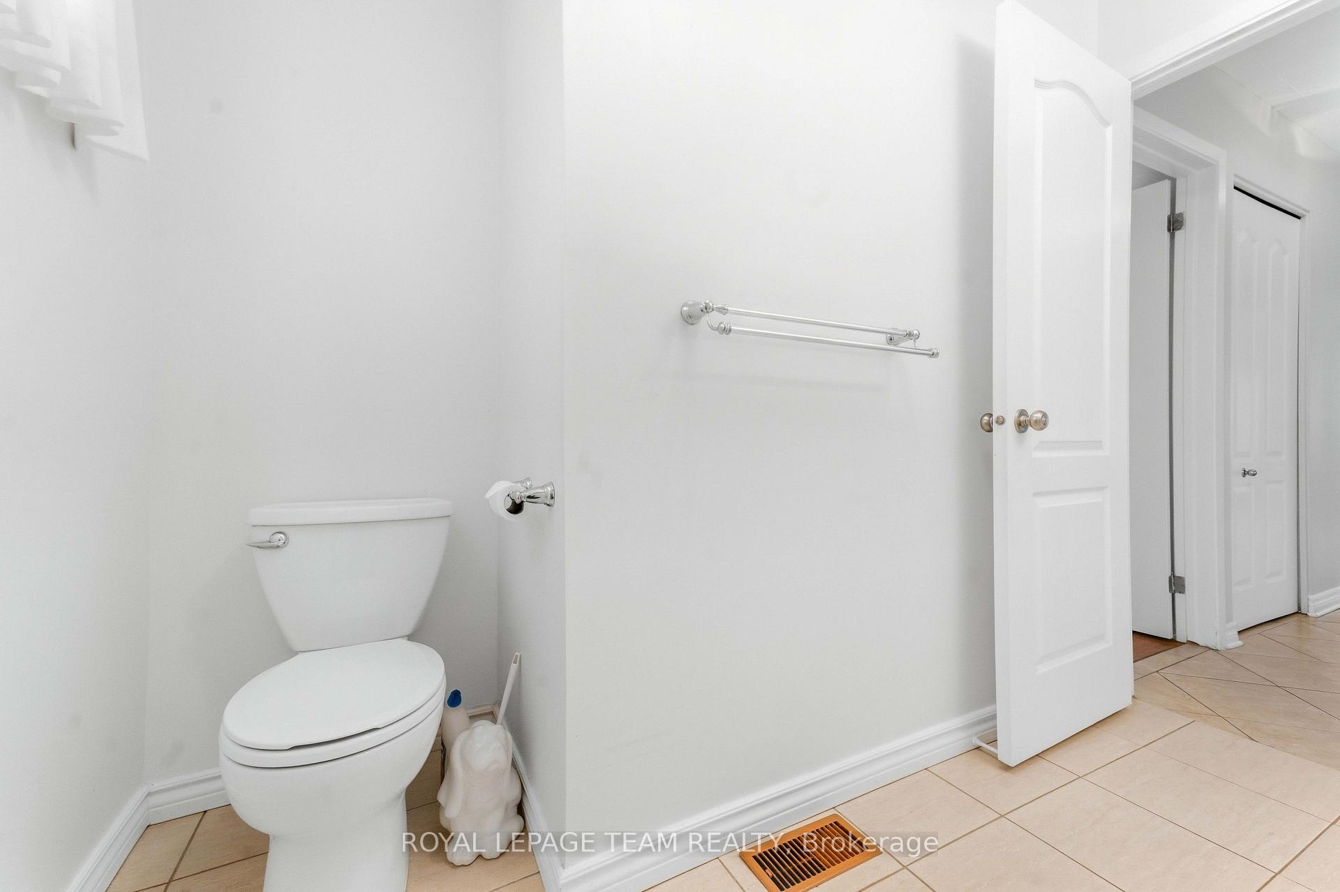 Photo 17 of 1515 Valmarie Avenue, Ottawa, Carleton Heights — HOMEH