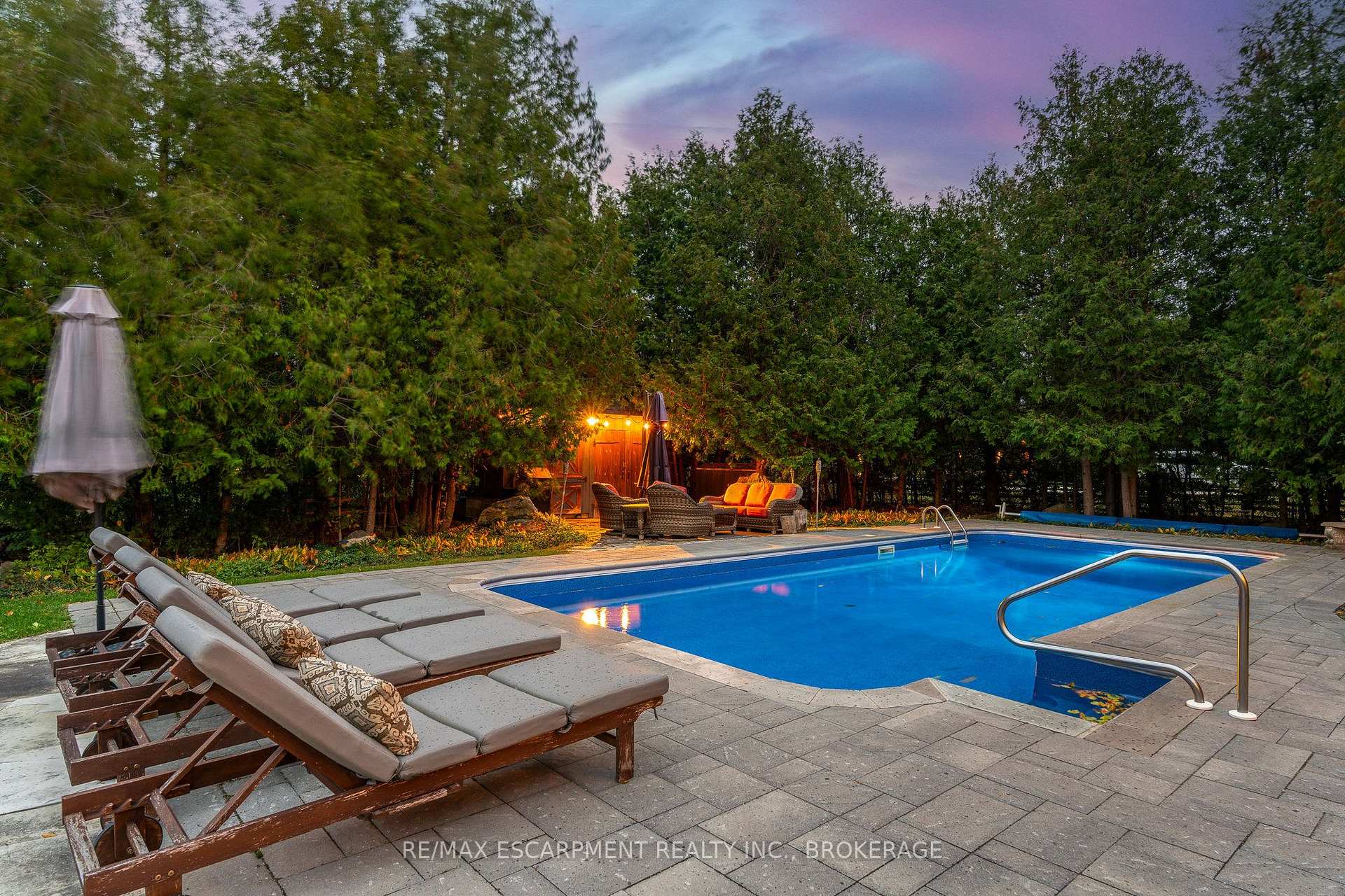 Photo 4 of 4 Buckingham Boulevard, Collingwood — HOMEH