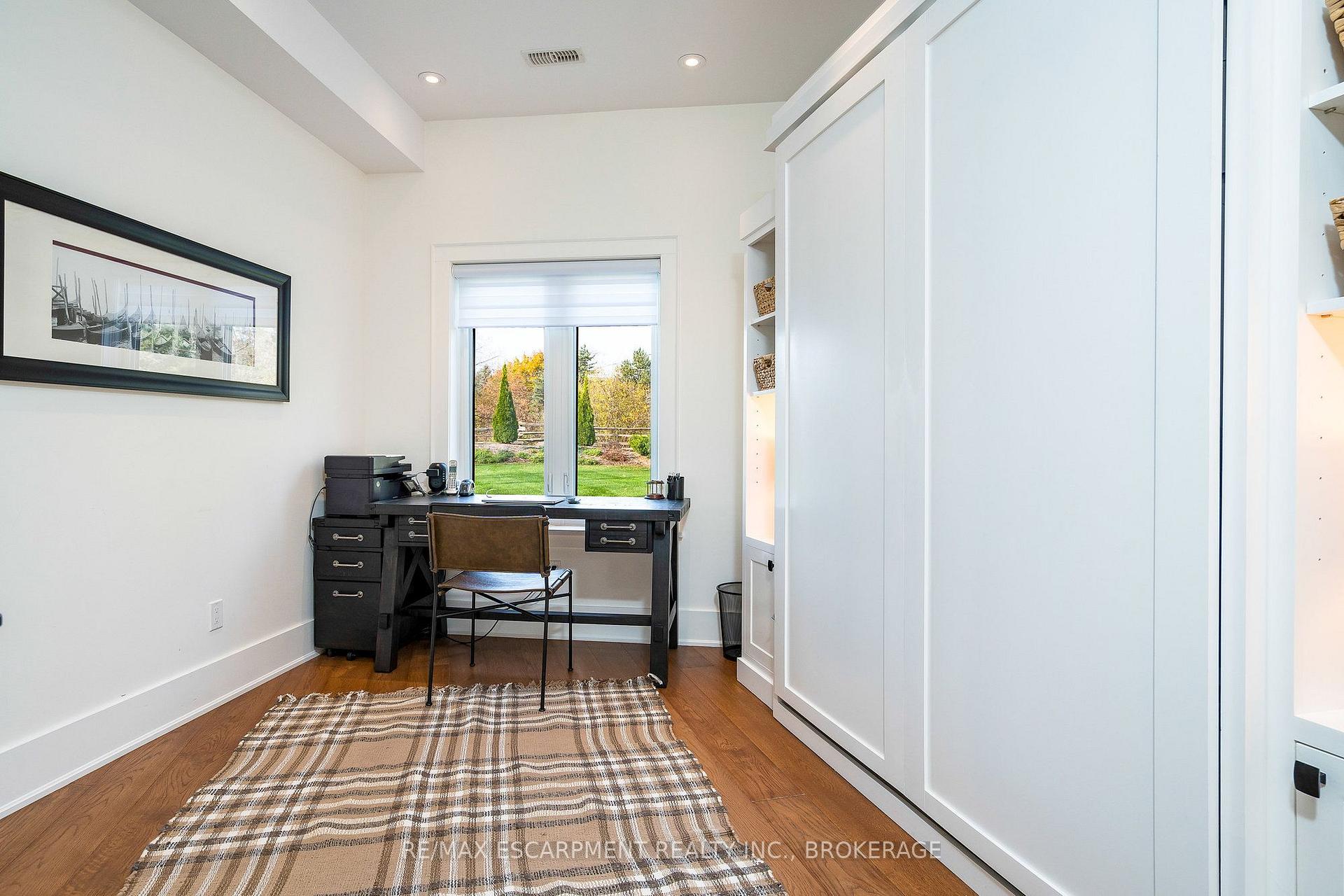 Photo 22 of 4 Buckingham Boulevard, Collingwood — HOMEH
