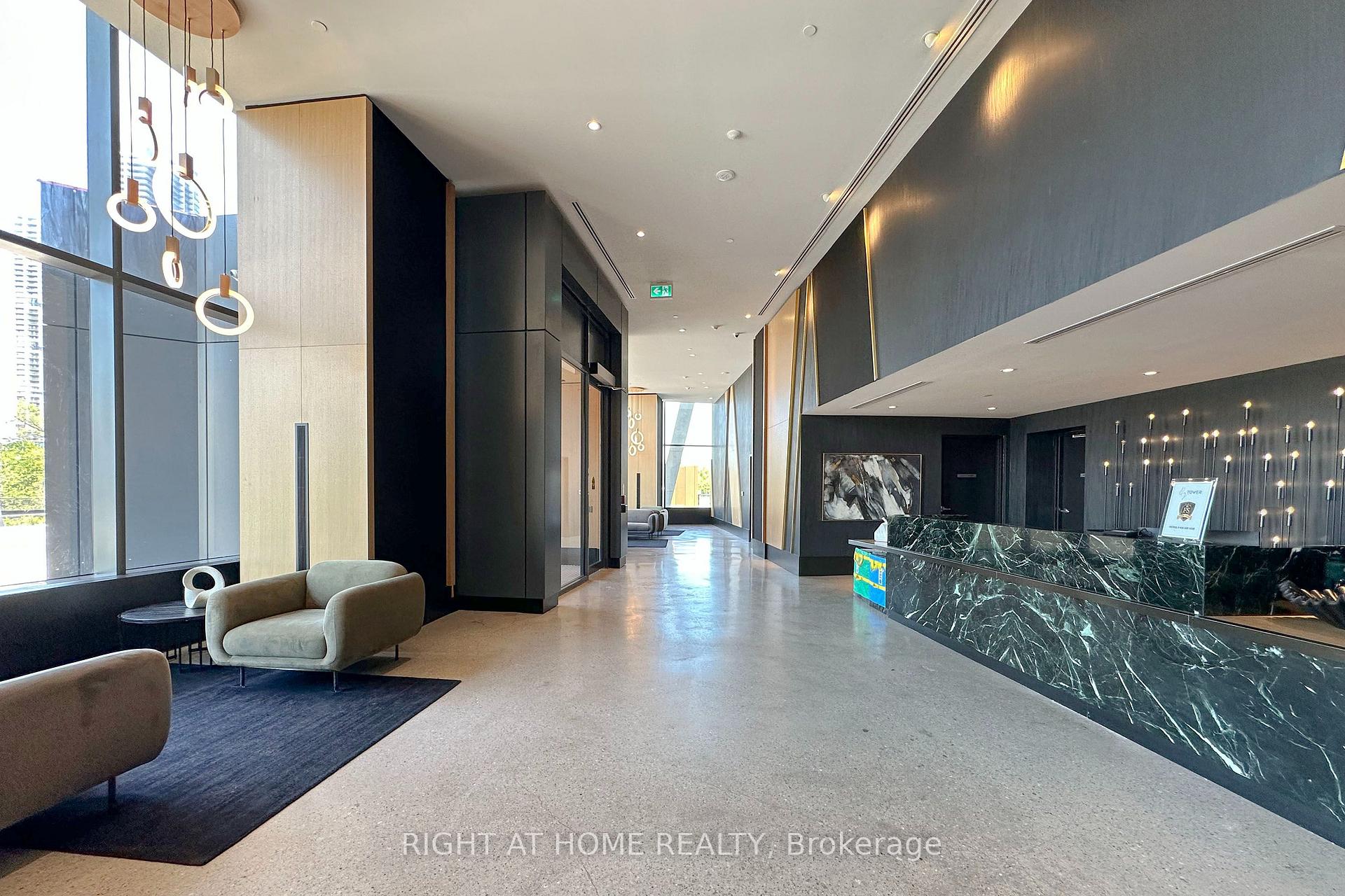 Photo 8 of Unit 903, 2920 Highway 7, Vaughan, Concord — HOMEH