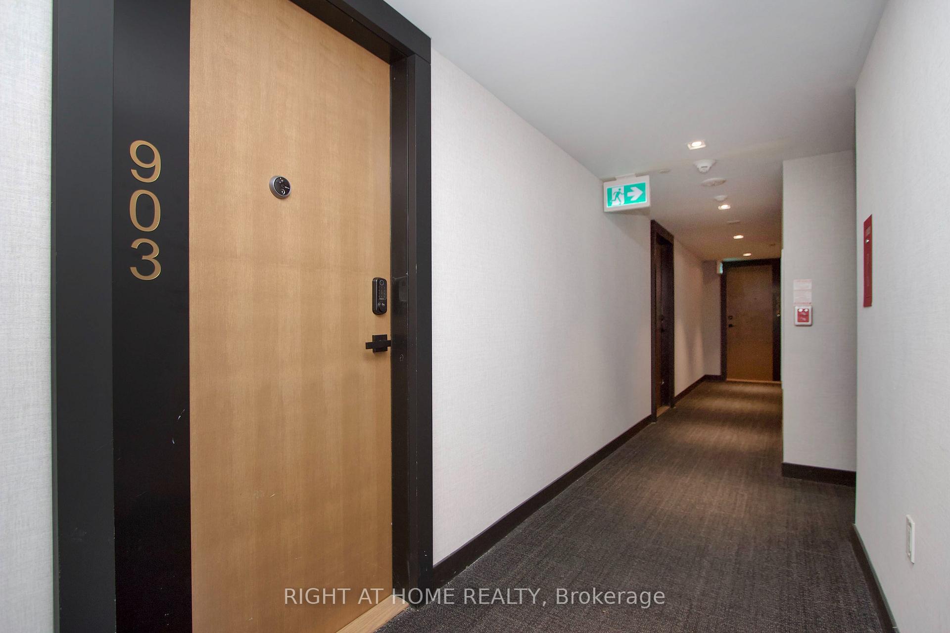 Photo 10 of Unit 903, 2920 Highway 7, Vaughan, Concord — HOMEH