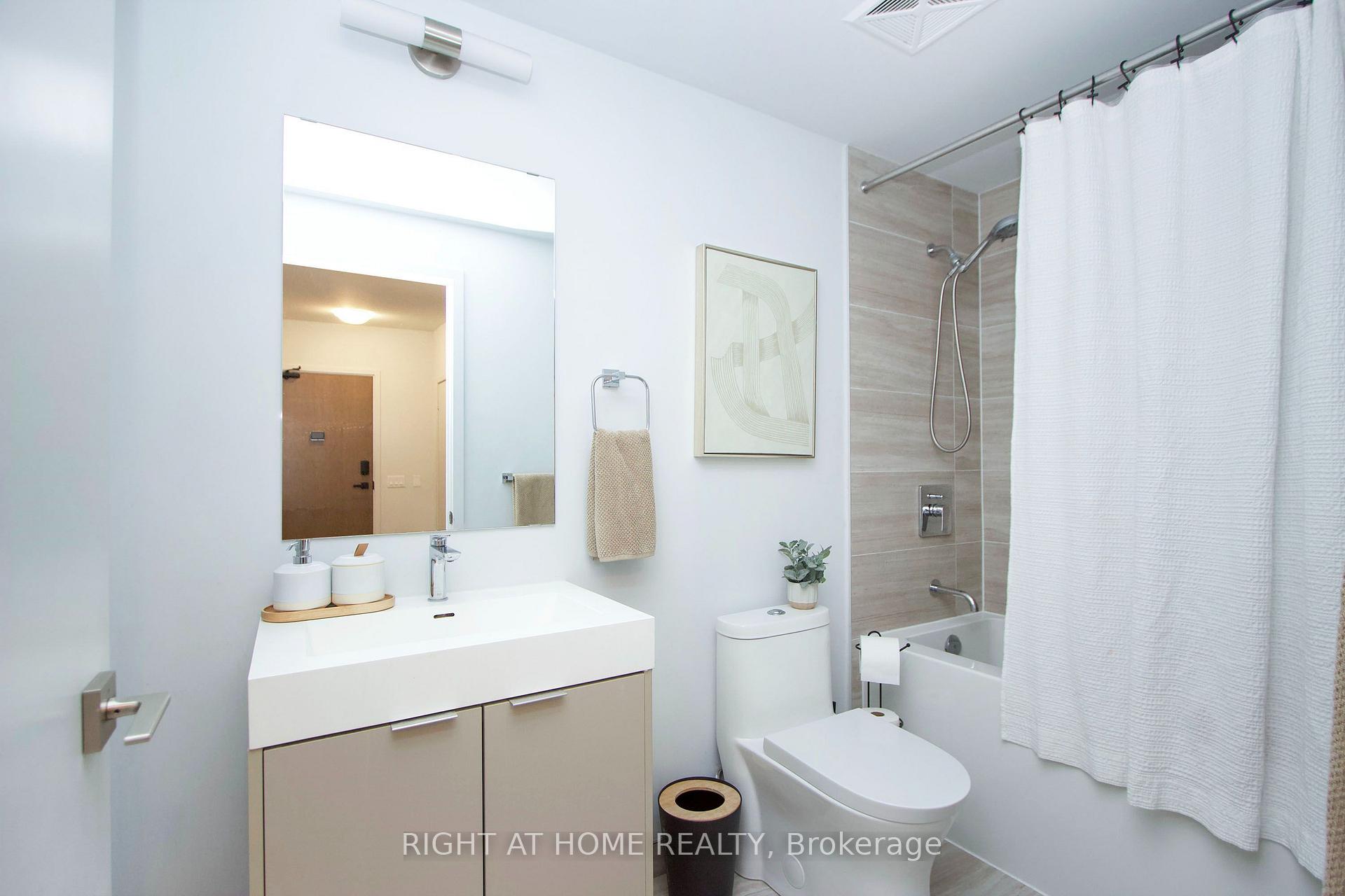 Photo 31 of Unit 903, 2920 Highway 7, Vaughan, Concord — HOMEH