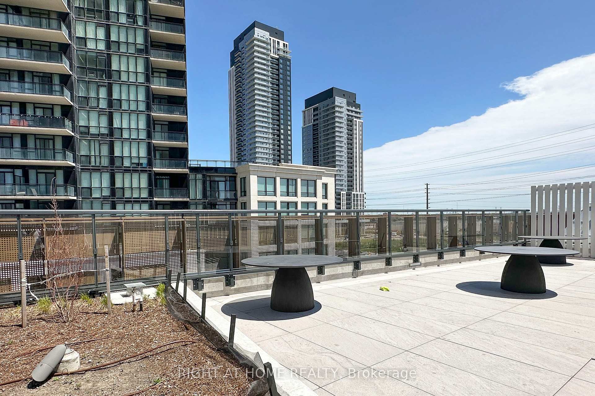 Photo 37 of Unit 903, 2920 Highway 7, Vaughan, Concord — HOMEH