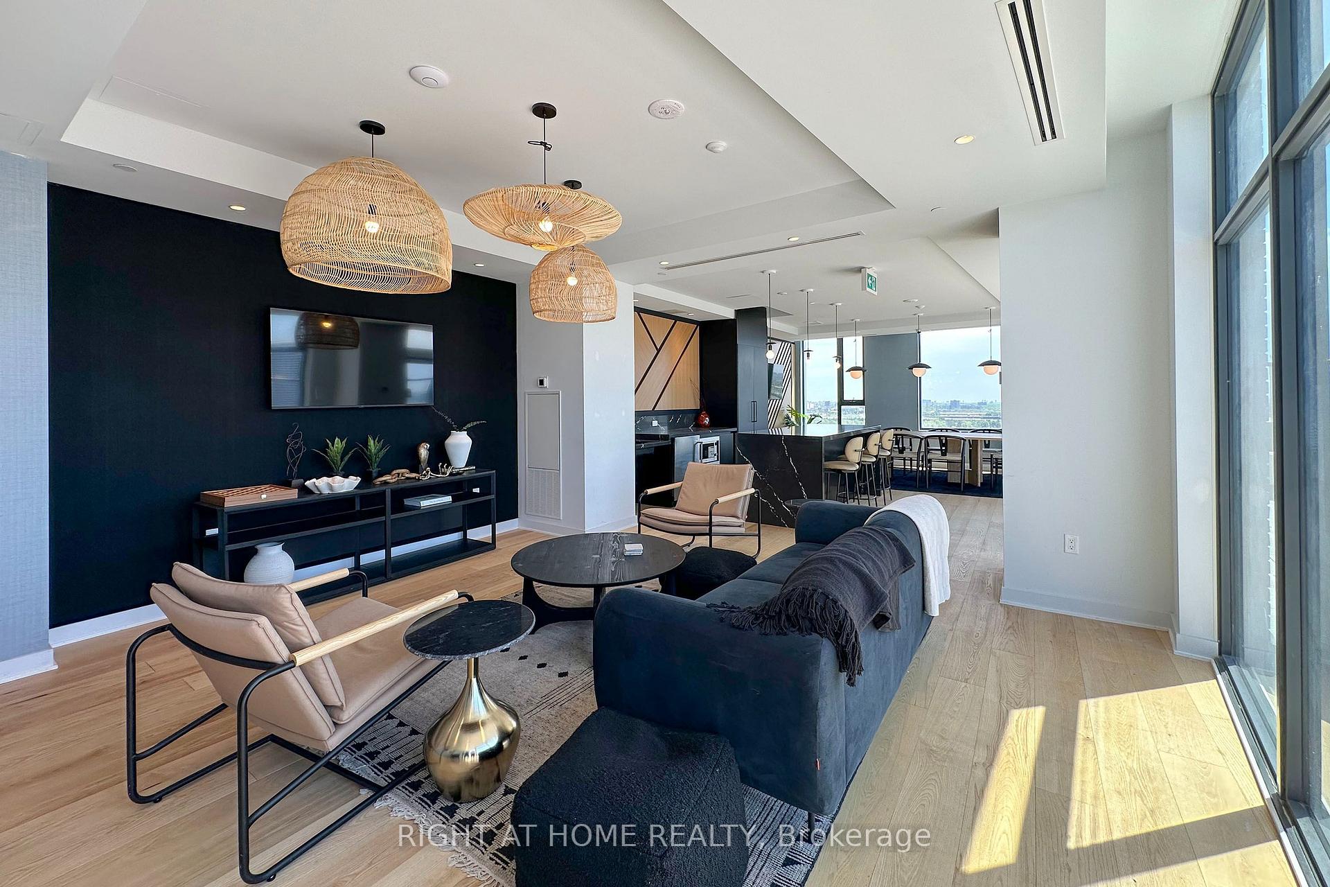 Photo 46 of Unit 903, 2920 Highway 7, Vaughan, Concord — HOMEH