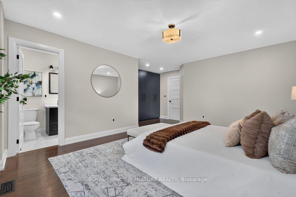Photo 28 of 48 B Maybourne Ave, Scarborough, Clairlea-Birchmount — HOMEH