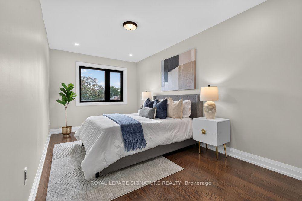 Photo 32 of 48 B Maybourne Ave, Scarborough, Clairlea-Birchmount — HOMEH
