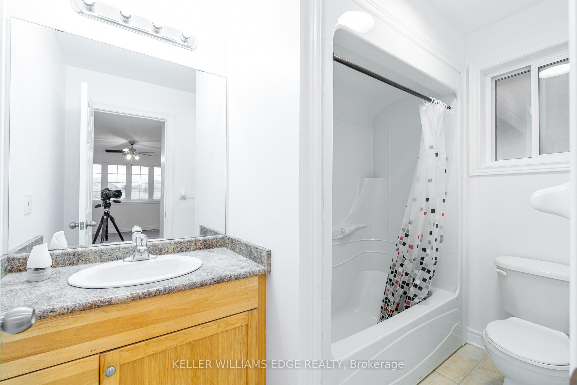 Photo 18 of Unit Room C, 119 Summers Drive, Thorold, Confederation Heights — HOMEH