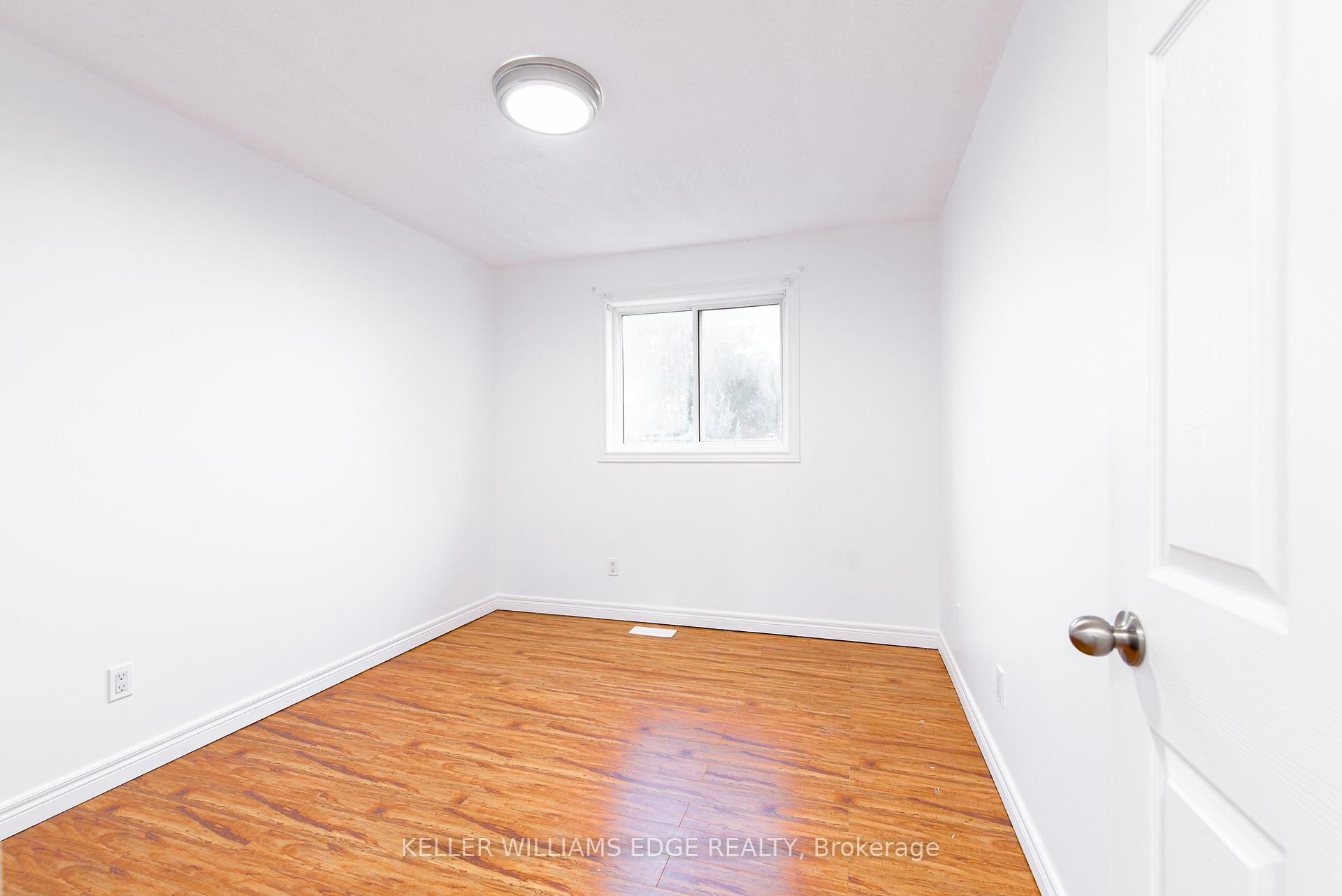 Photo 19 of Unit Room C, 119 Summers Drive, Thorold, Confederation Heights — HOMEH