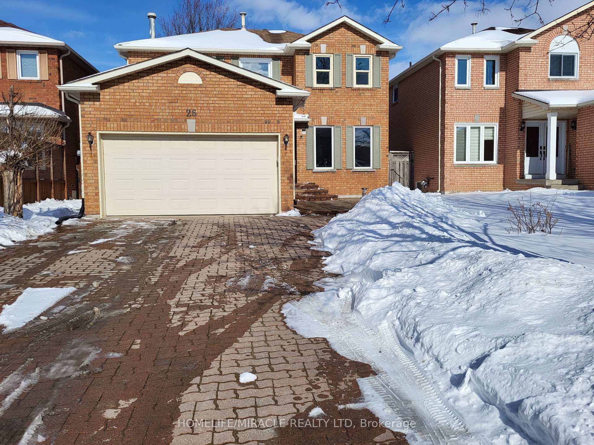 Photo 1 of 26 Brushwood Crescent, Barrie, Innis-Shore — HOMEH