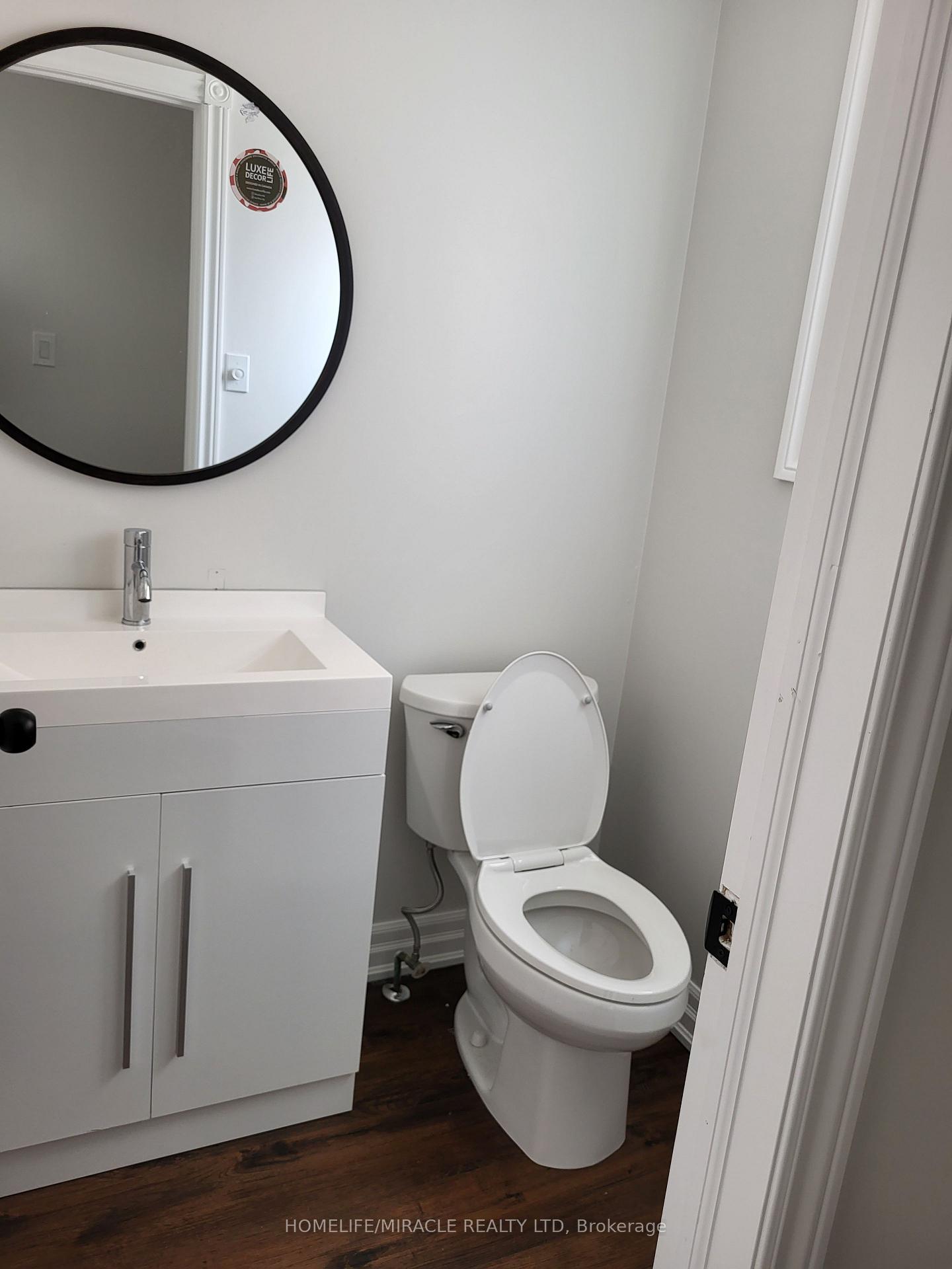 Photo 13 of 26 Brushwood Crescent, Barrie, Innis-Shore — HOMEH