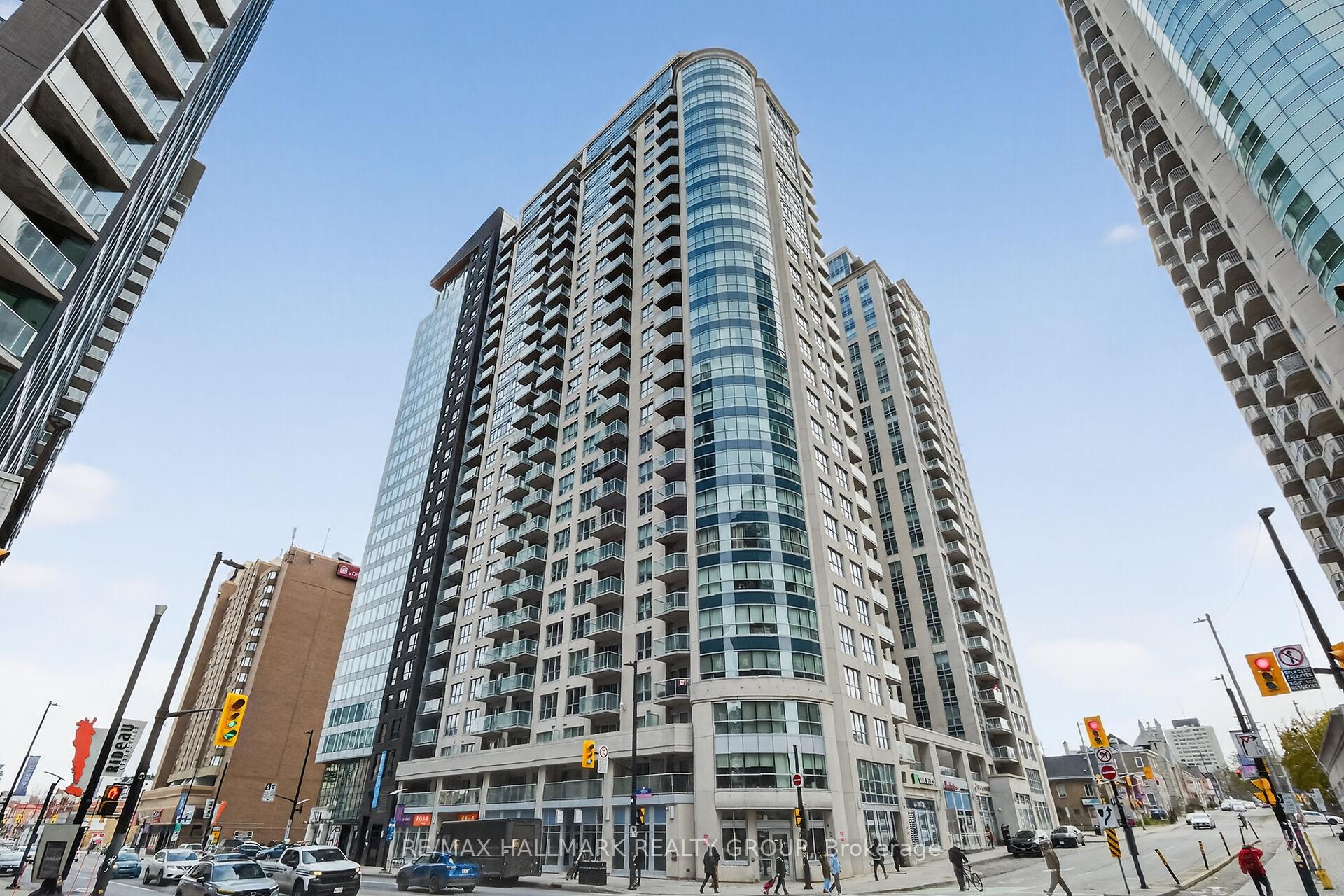 Photo 2 of Unit 206, 242 Rideau Street, Ottawa, Sandy Hill — HOMEH