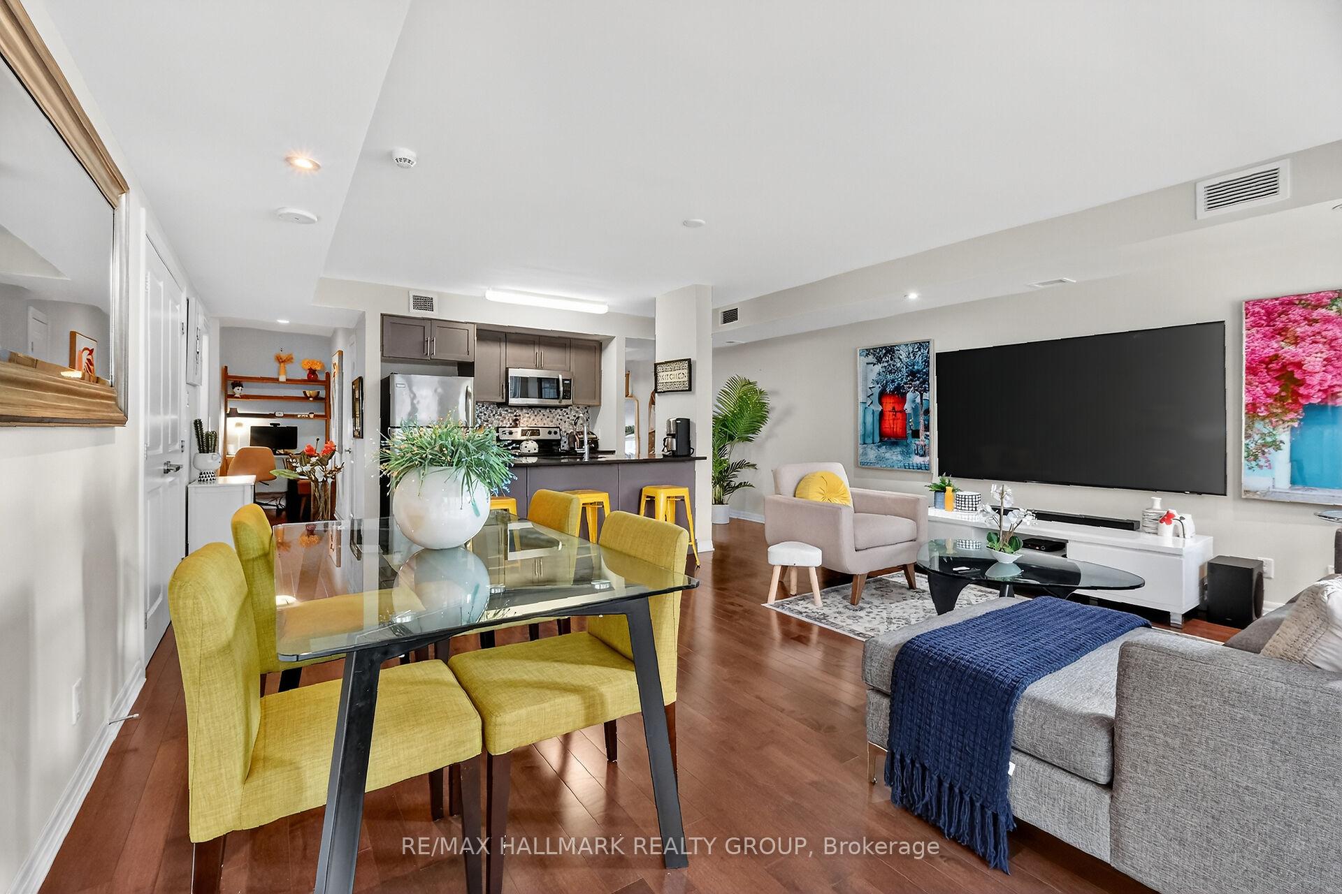 Photo 14 of Unit 206, 242 Rideau Street, Ottawa, Sandy Hill — HOMEH