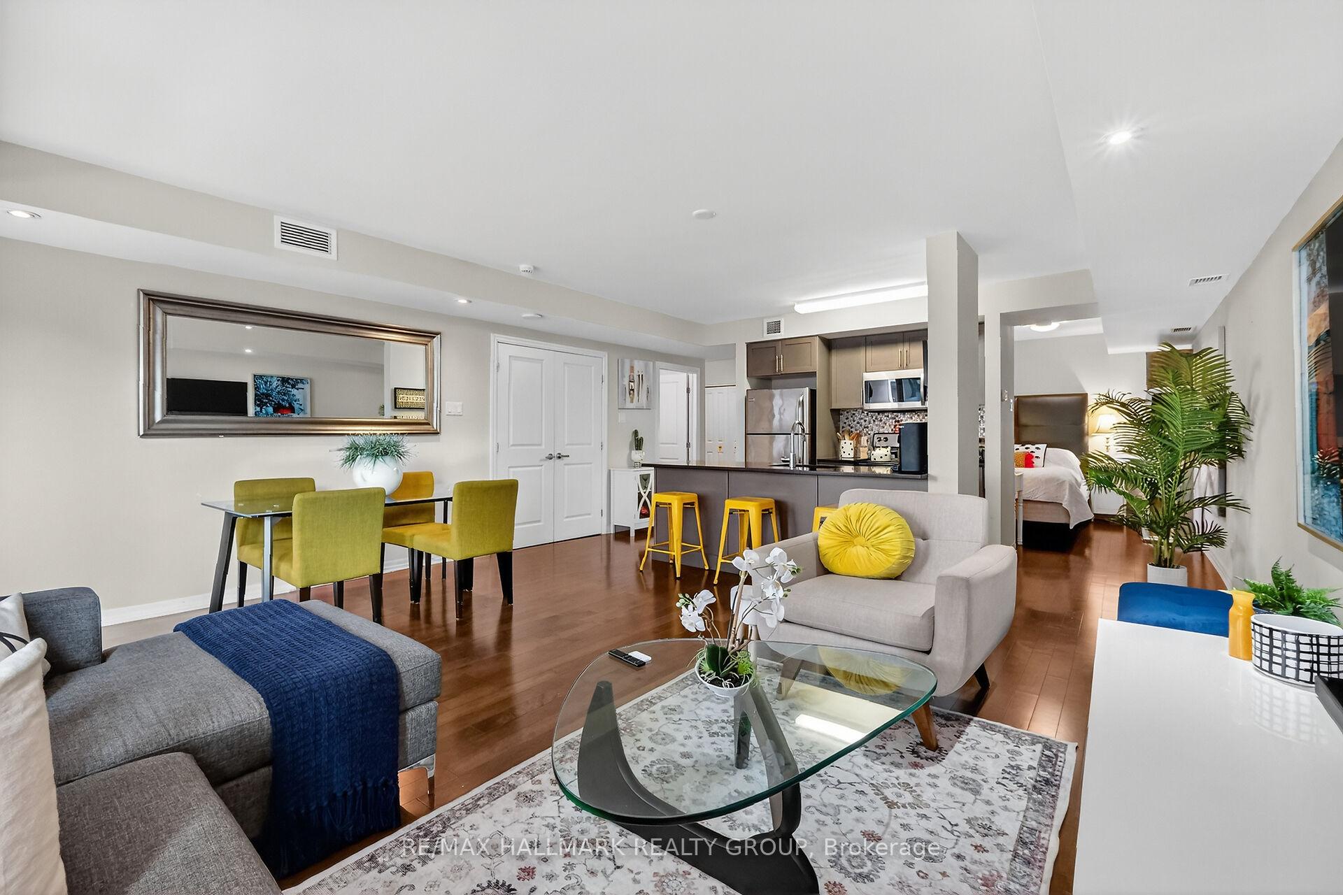 Photo 17 of Unit 206, 242 Rideau Street, Ottawa, Sandy Hill — HOMEH