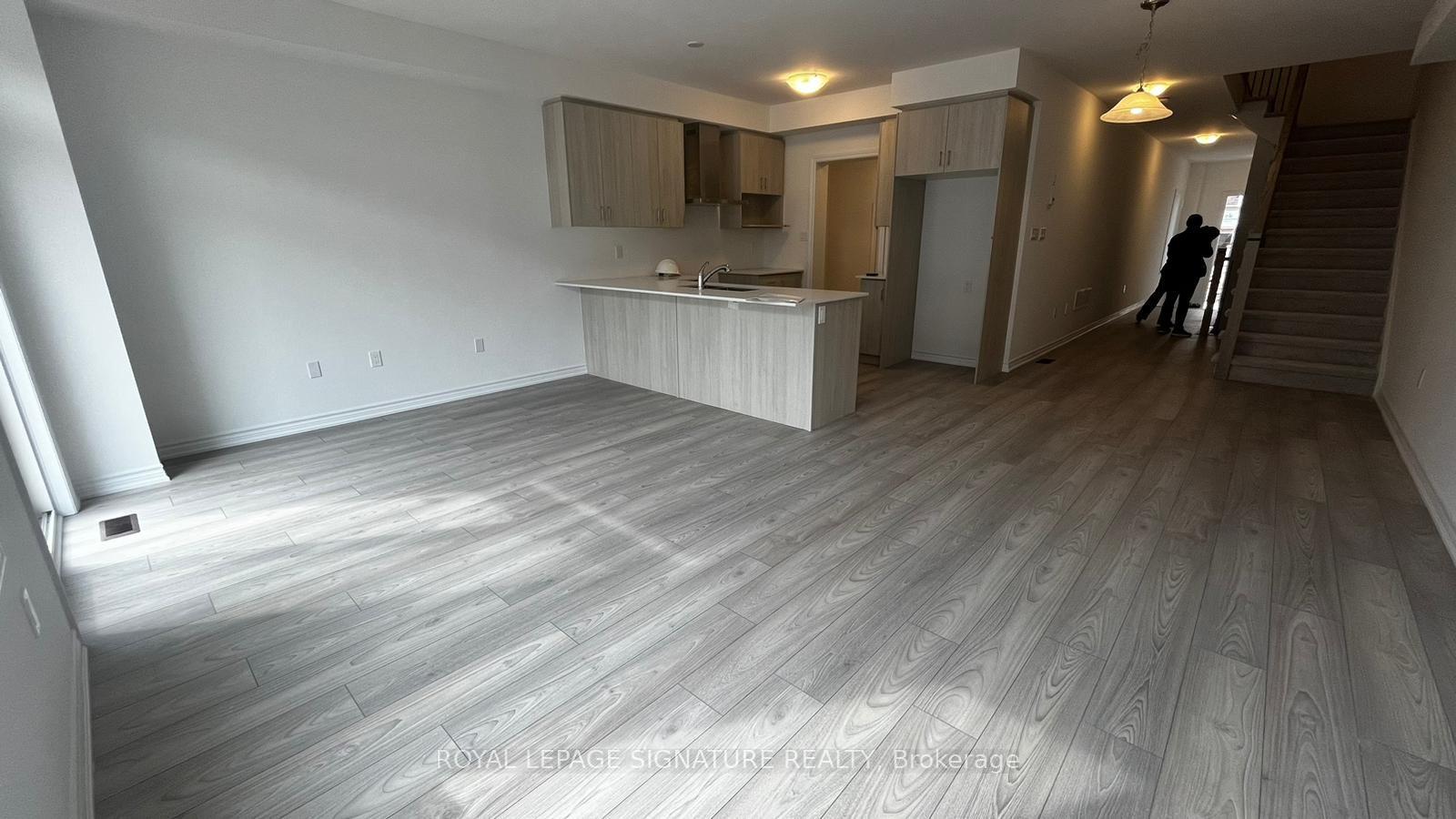 Photo 8 of 1506 Devine Point, Milton, Ford — HOMEH