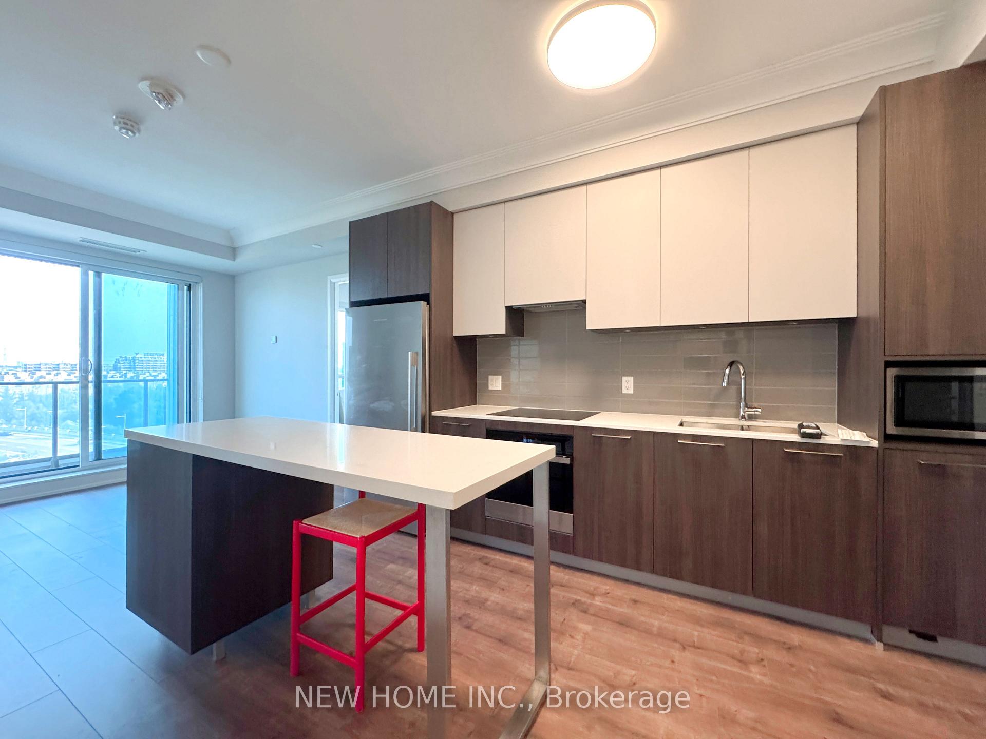 Photo 2 of Unit 802, 8 Water Walk Drive, Markham, Unionville — HOMEH