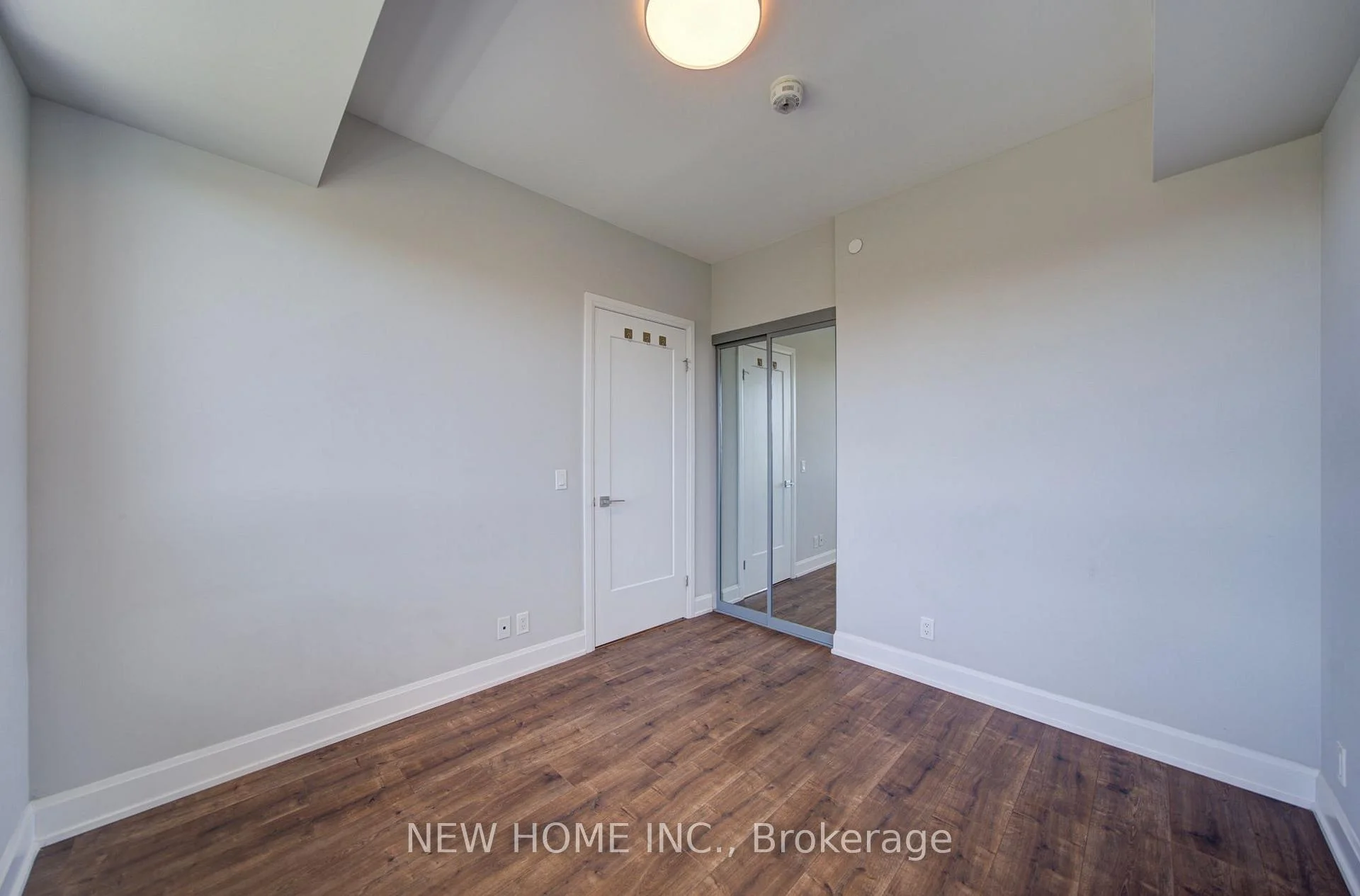 Photo 39 of Unit 802, 8 Water Walk Drive, Markham, Unionville — HOMEH
