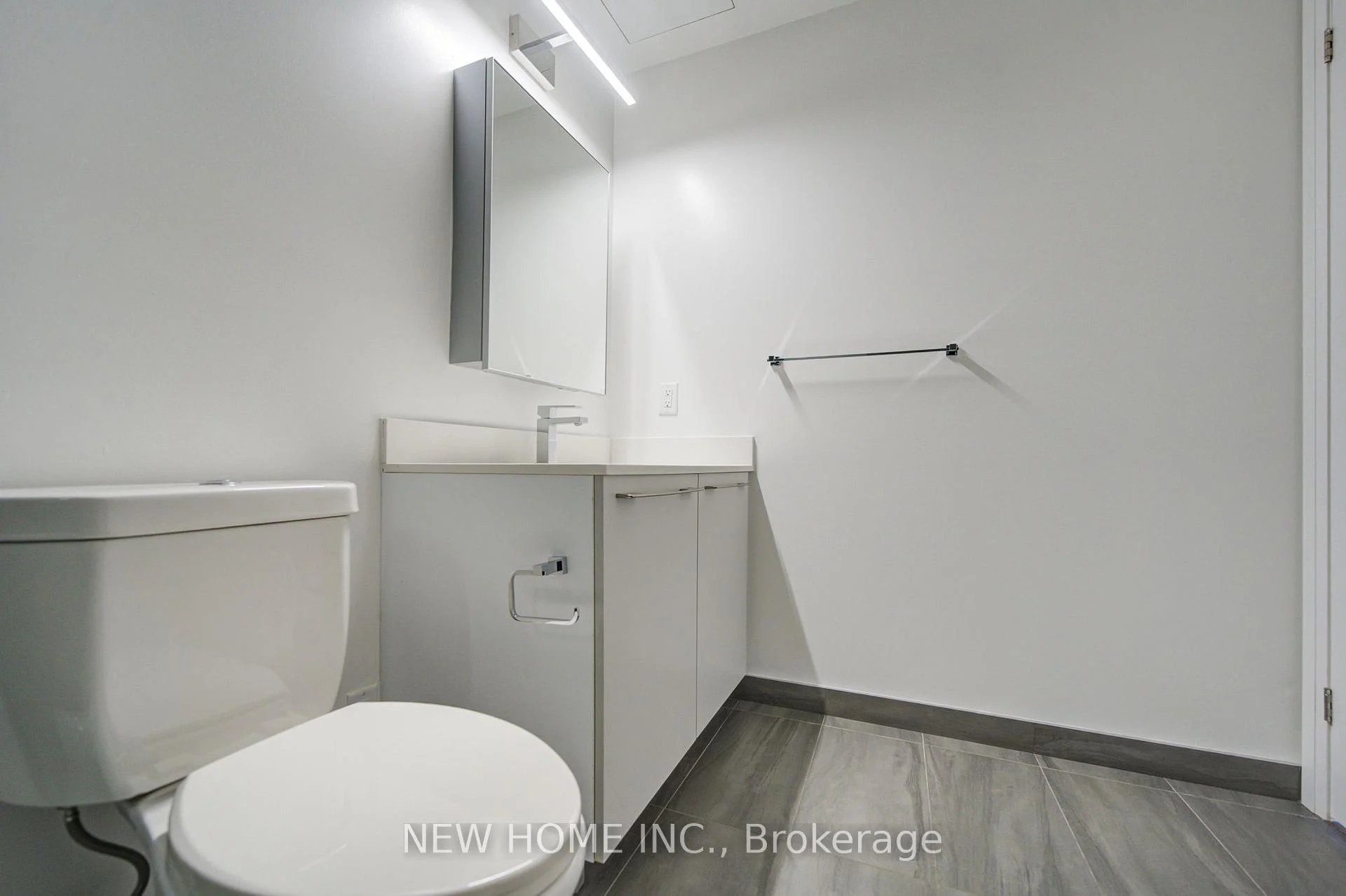 Photo 40 of Unit 802, 8 Water Walk Drive, Markham, Unionville — HOMEH